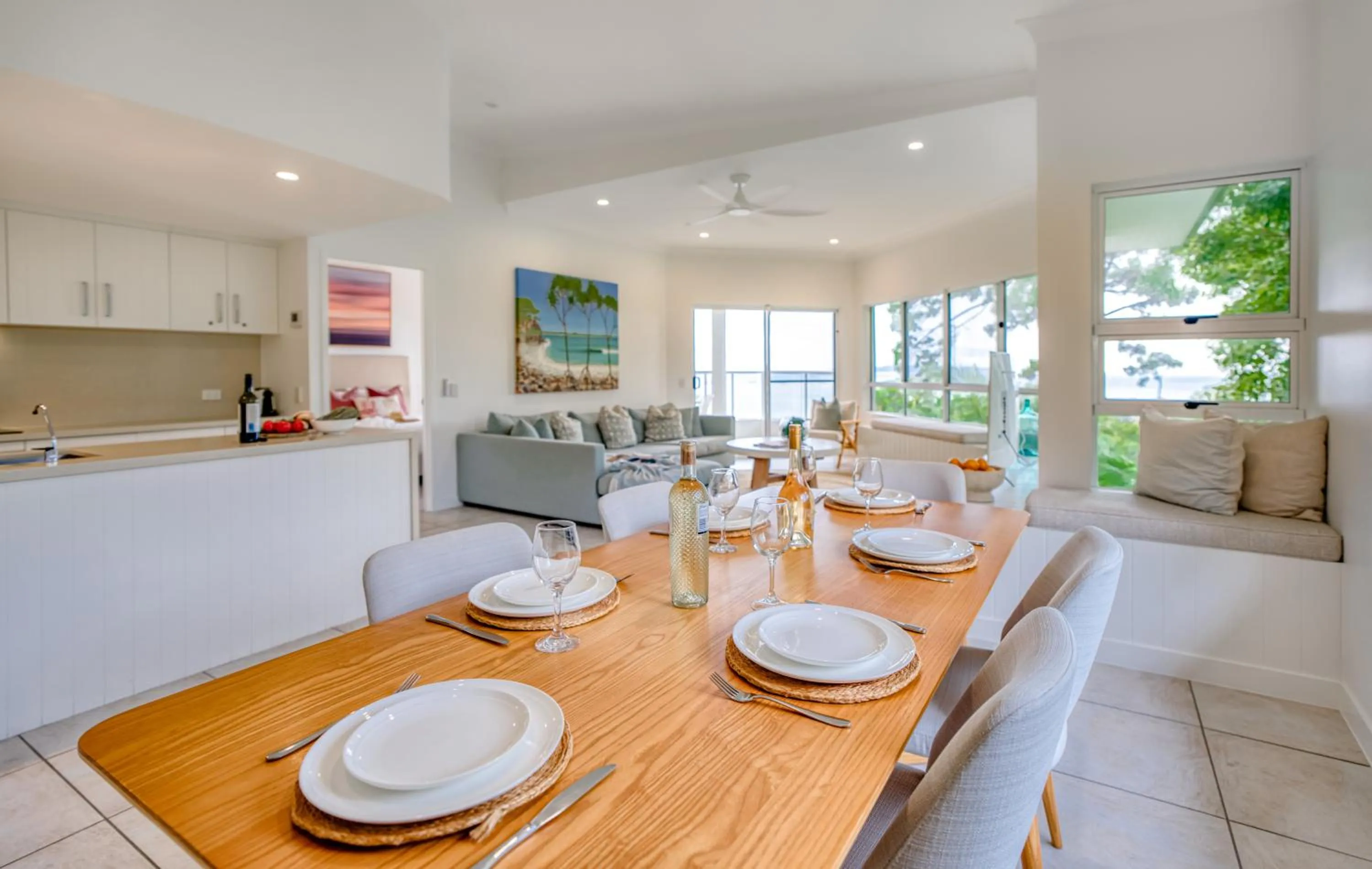 Dining area in The Lookout Resort Noosa