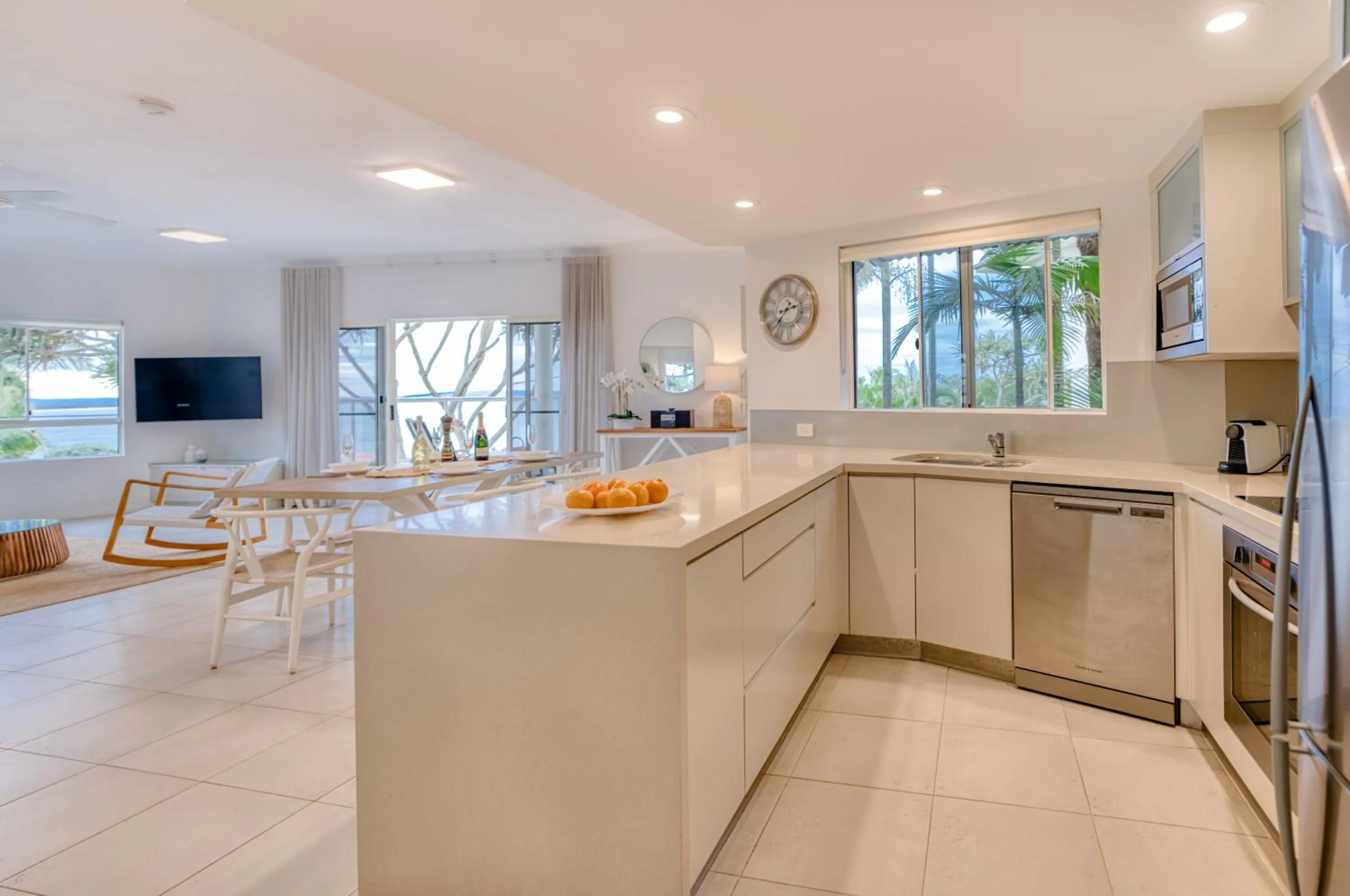 Kitchen or kitchenette in The Lookout Resort Noosa