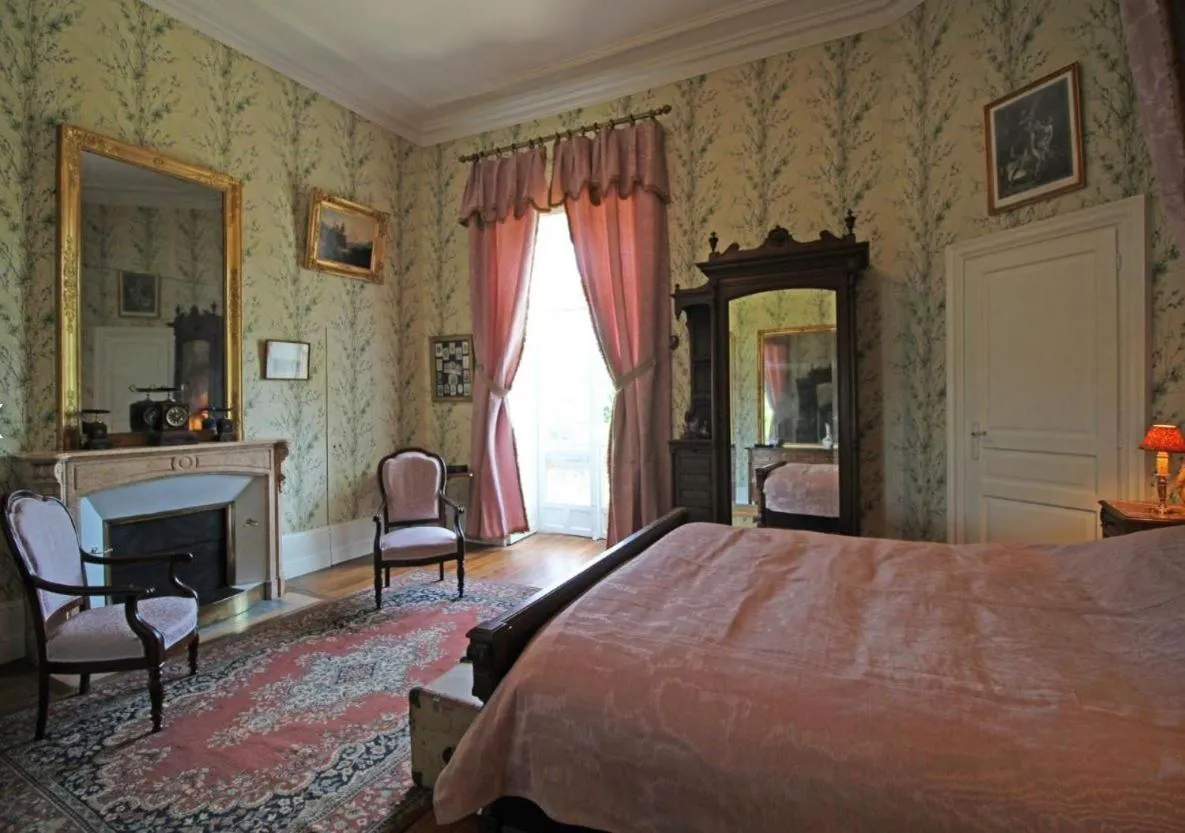 Bed in Domaine de Bort