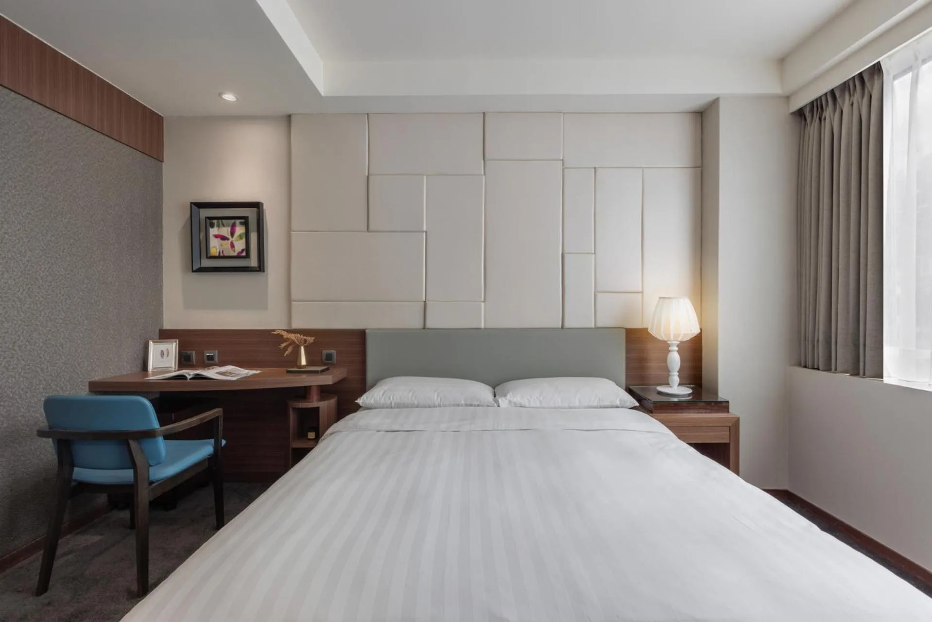 Photo of the whole room, Bed in Green World Mai - NanJing