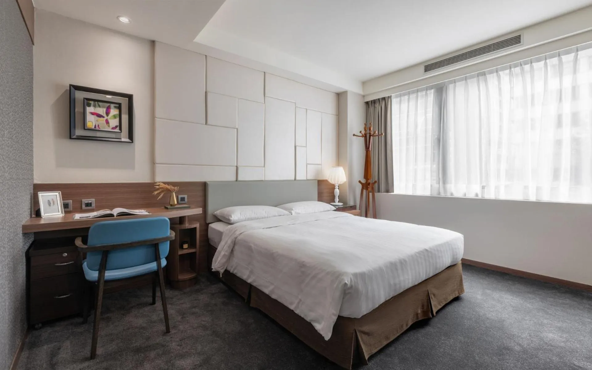 Photo of the whole room, Bed in Green World Mai - NanJing