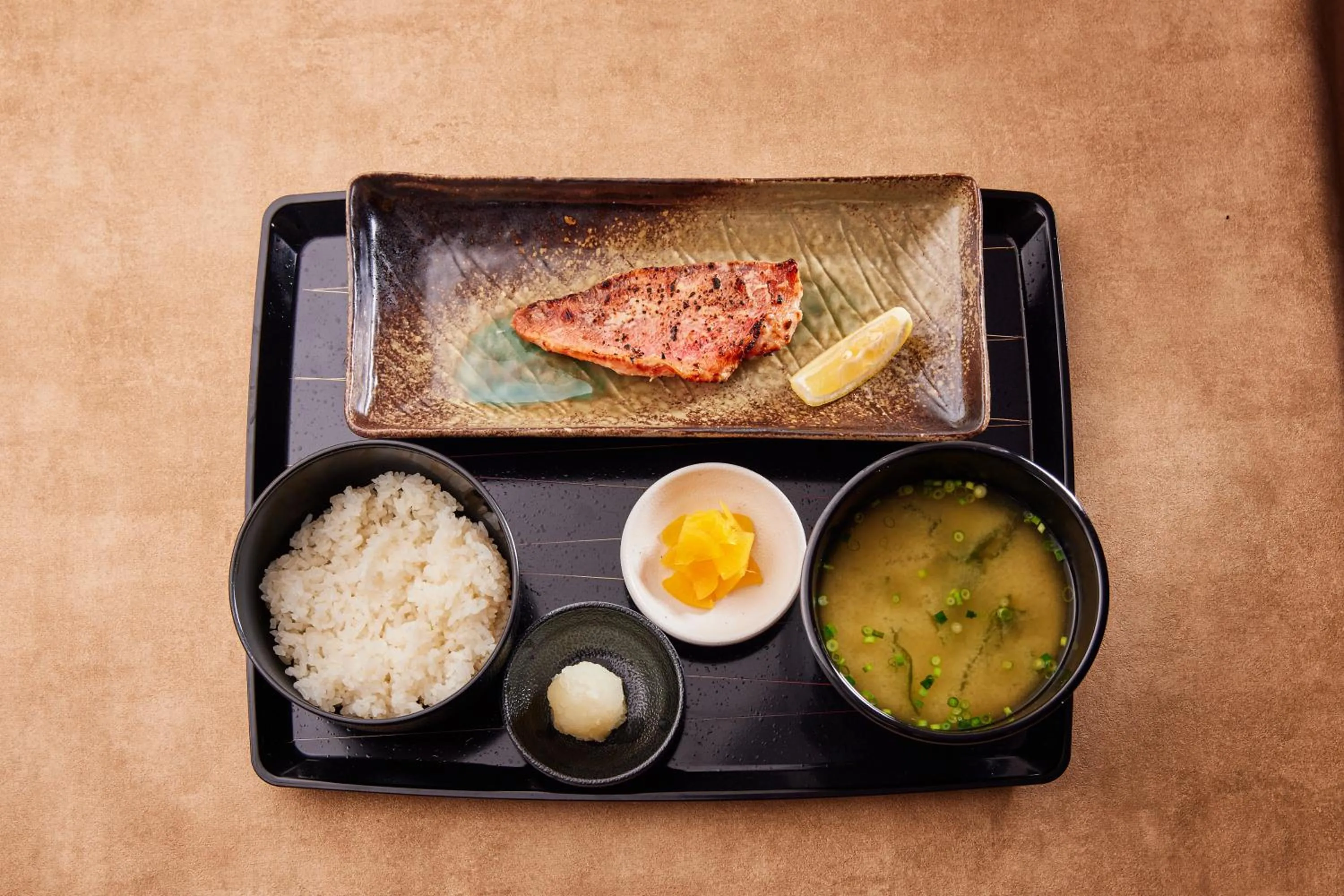 Restaurant/places to eat in Toyo Hotel