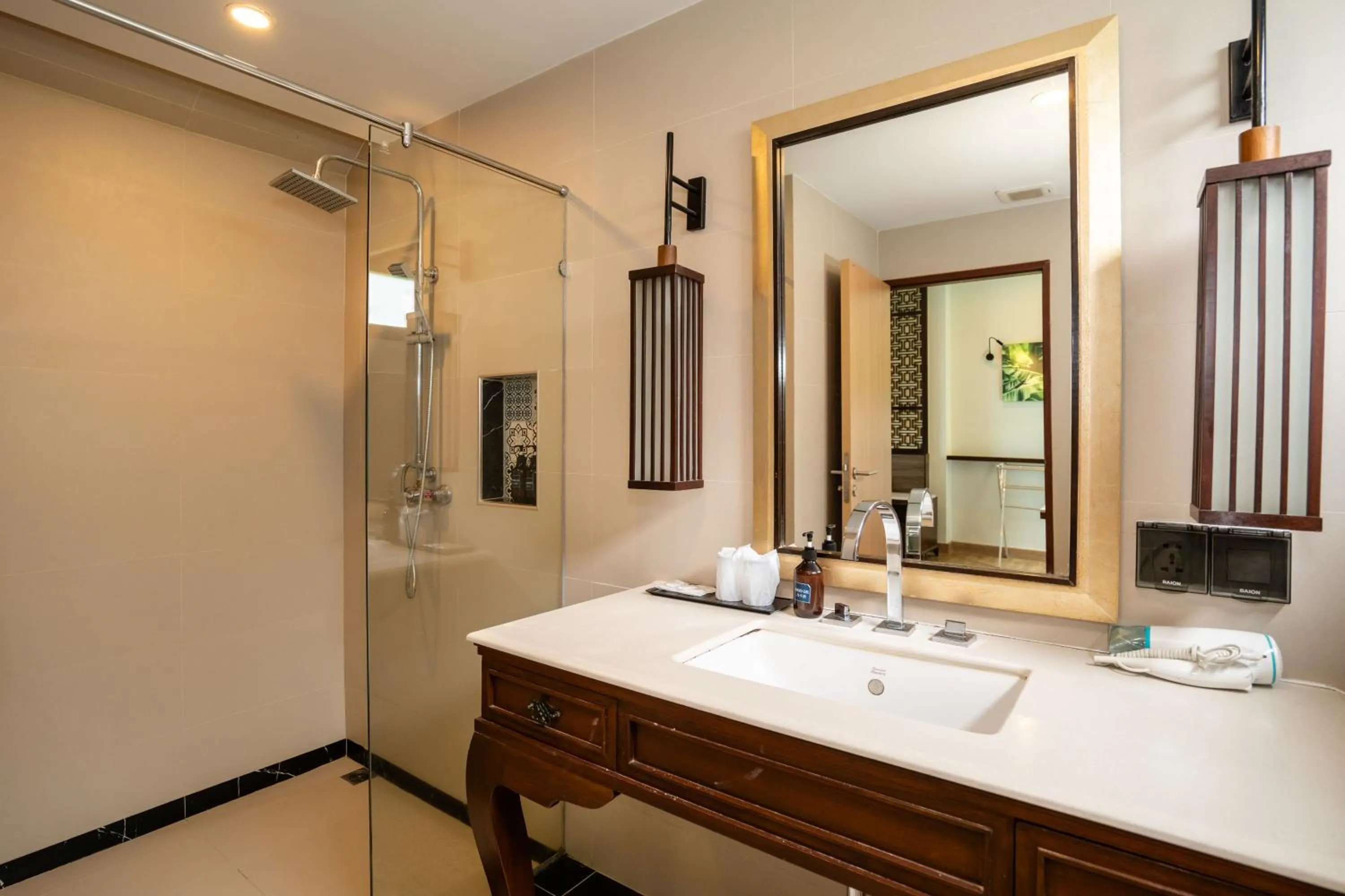 Shower in Le Resort and Villas