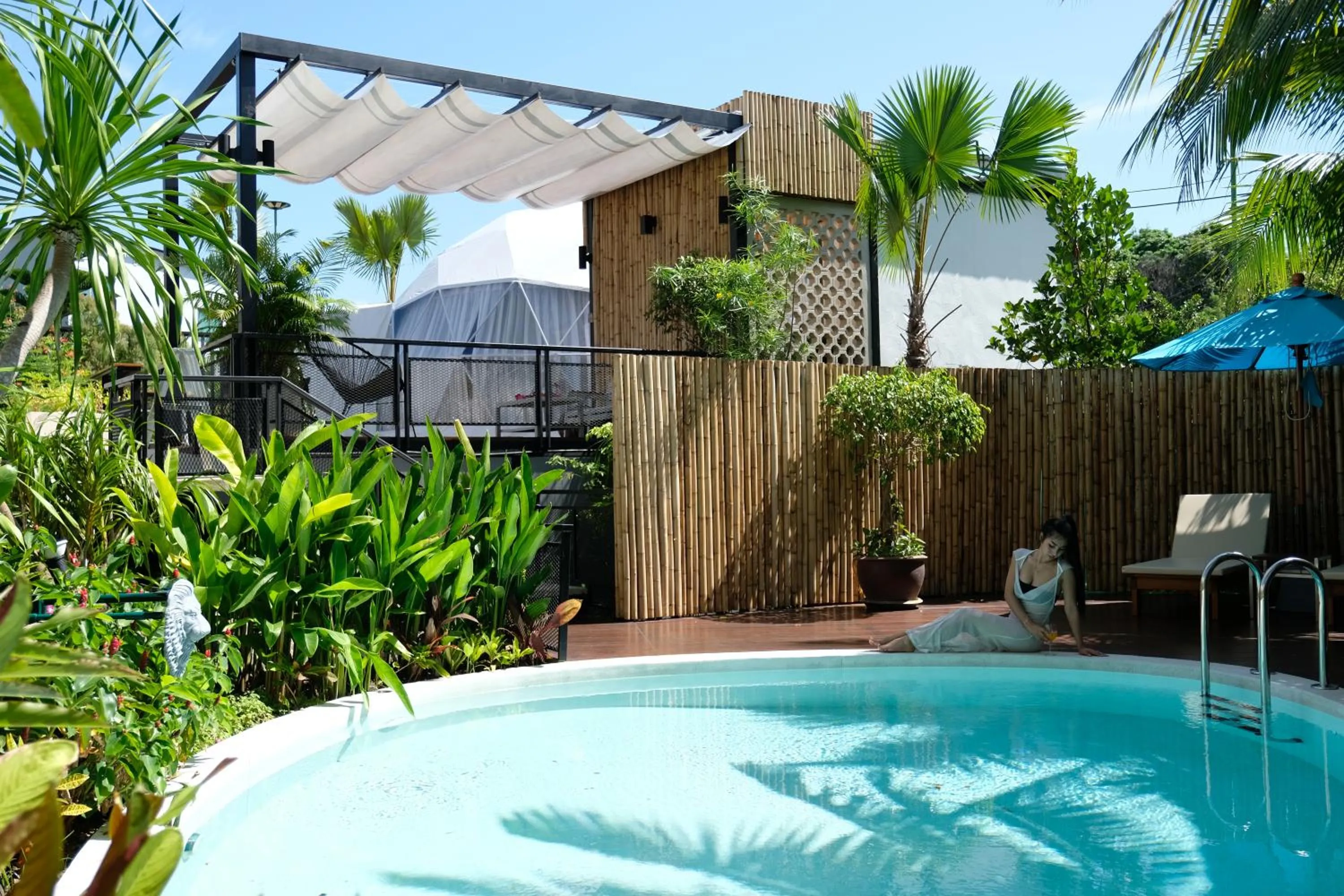 Swimming pool in Le Resort and Villas