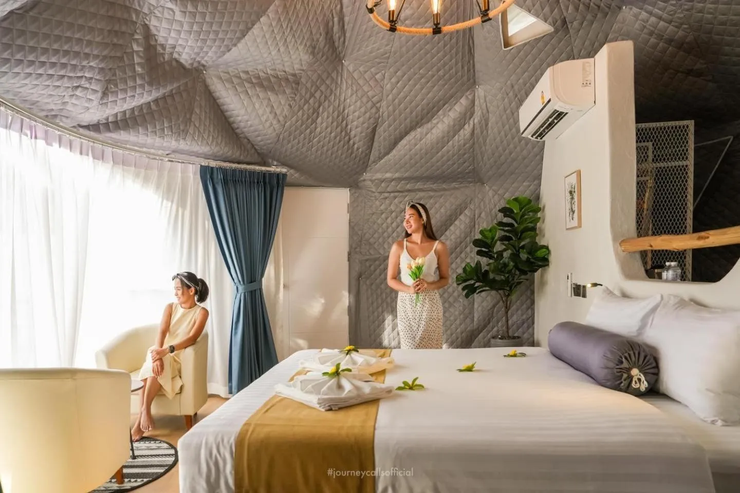 Bed in Le Resort and Villas