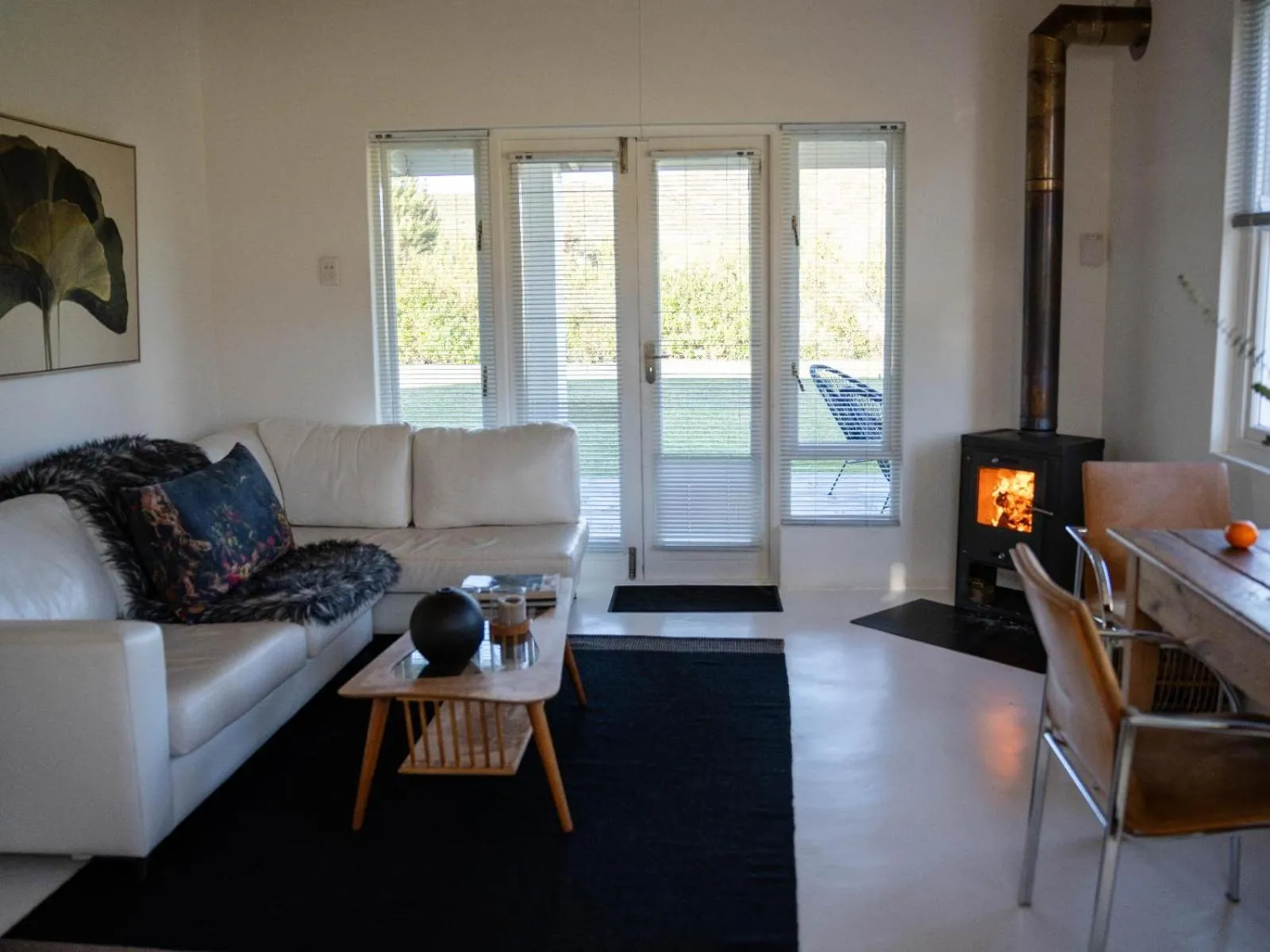 Living room in The Barn On 62 - Cottages
