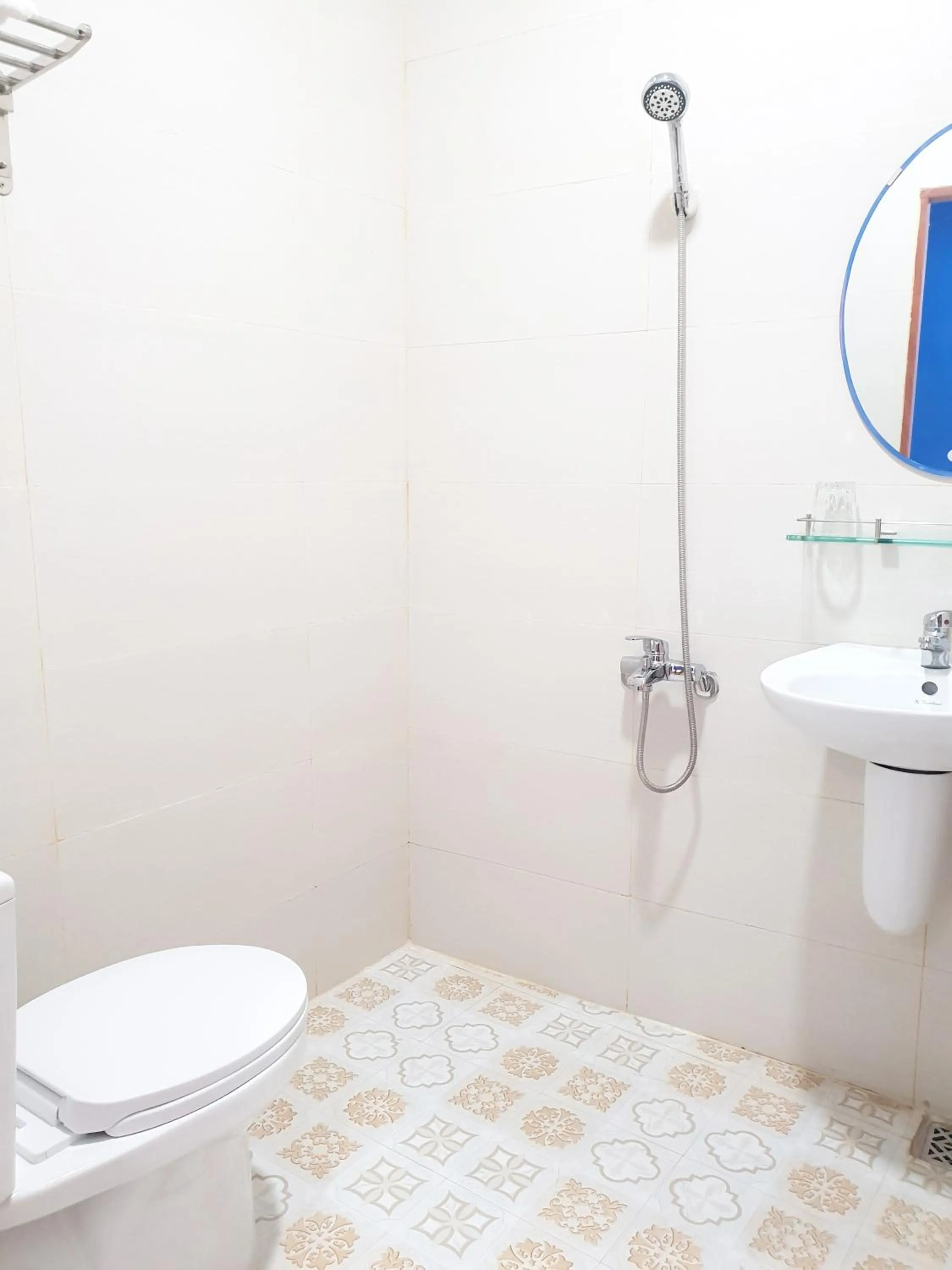 Phú tài center hotel