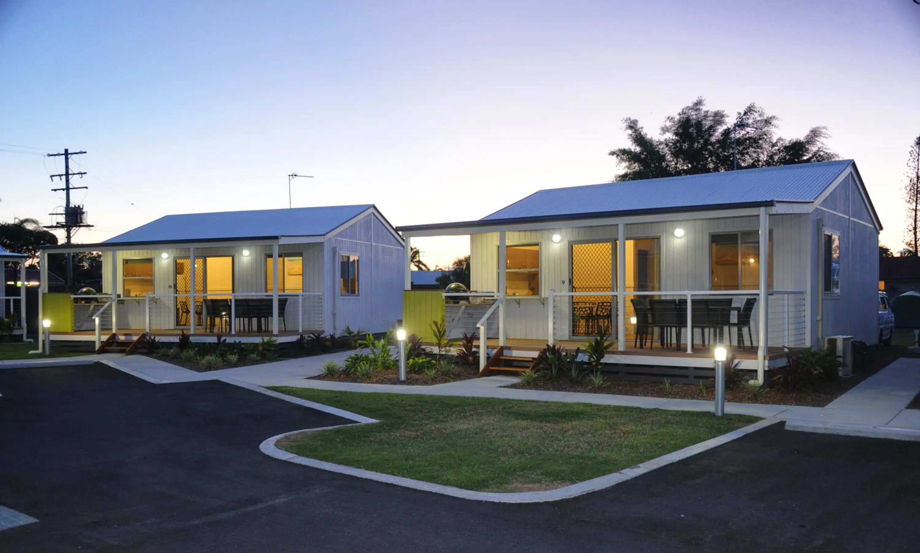 Property building in Nobby Beach Holiday Village