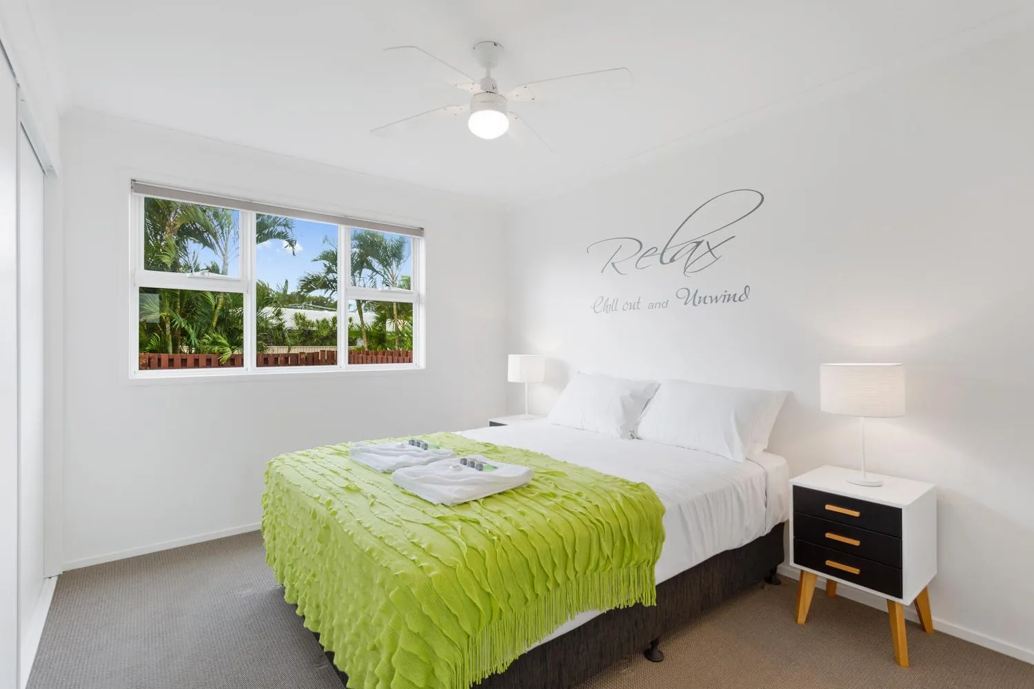Photo of the whole room, Bed in Nobby Beach Holiday Village