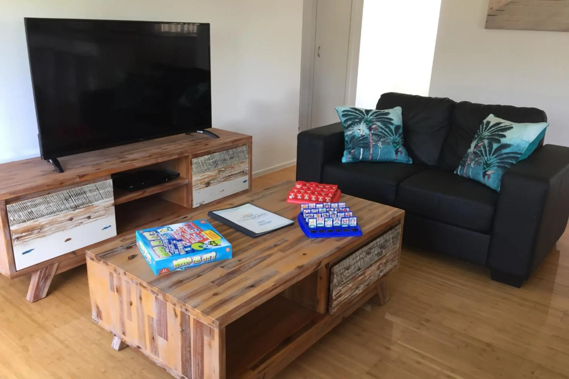 TV and multimedia in Nobby Beach Holiday Village
