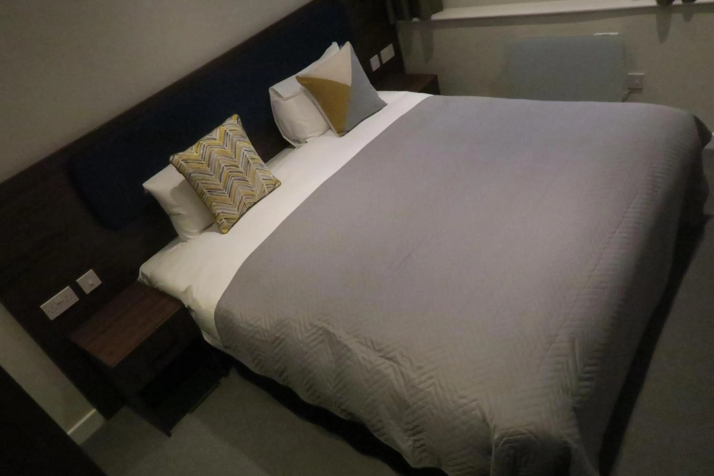 Bed in Quay Apartments Clarence House