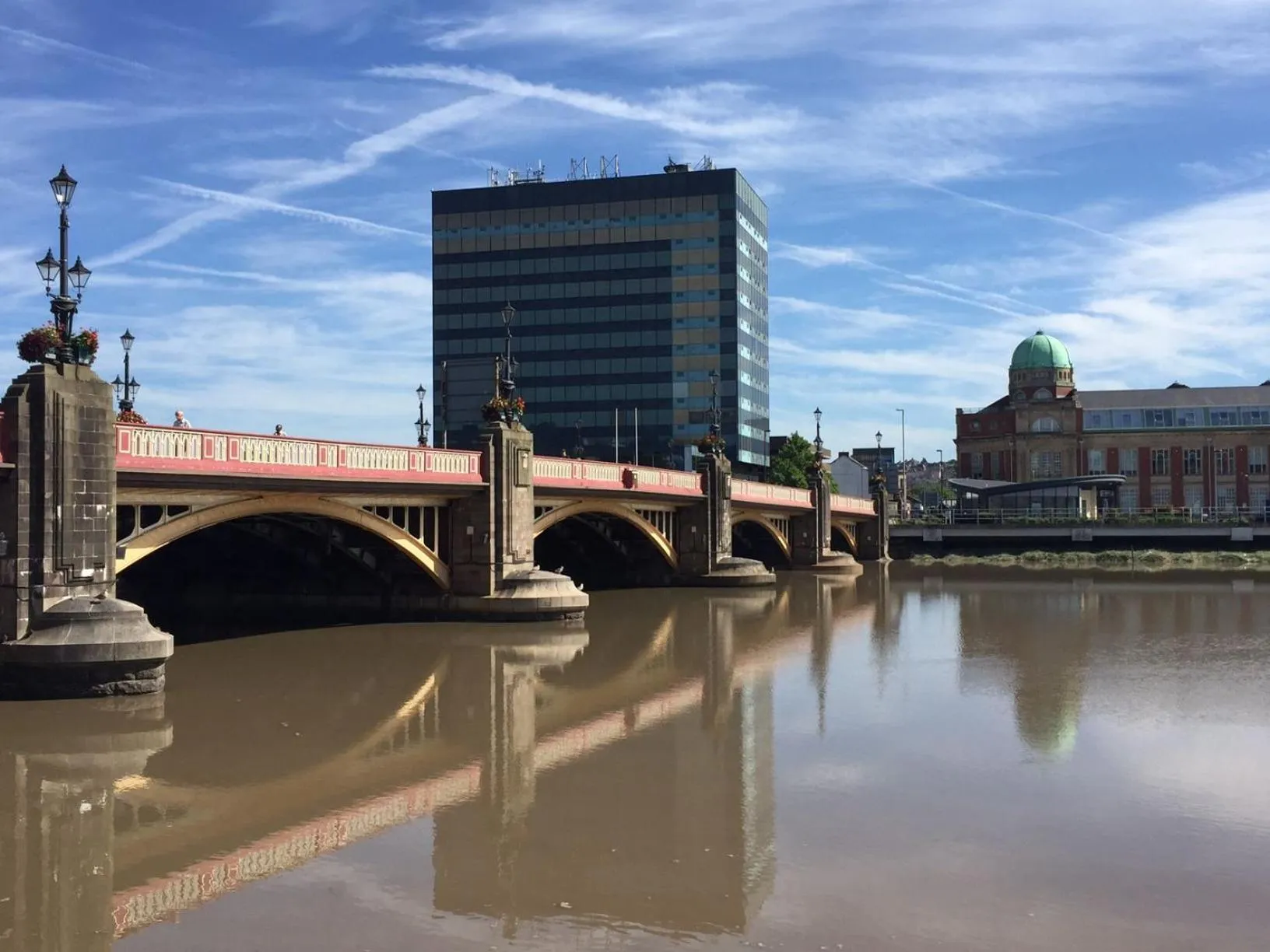 Property building in Quay Apartments Clarence House