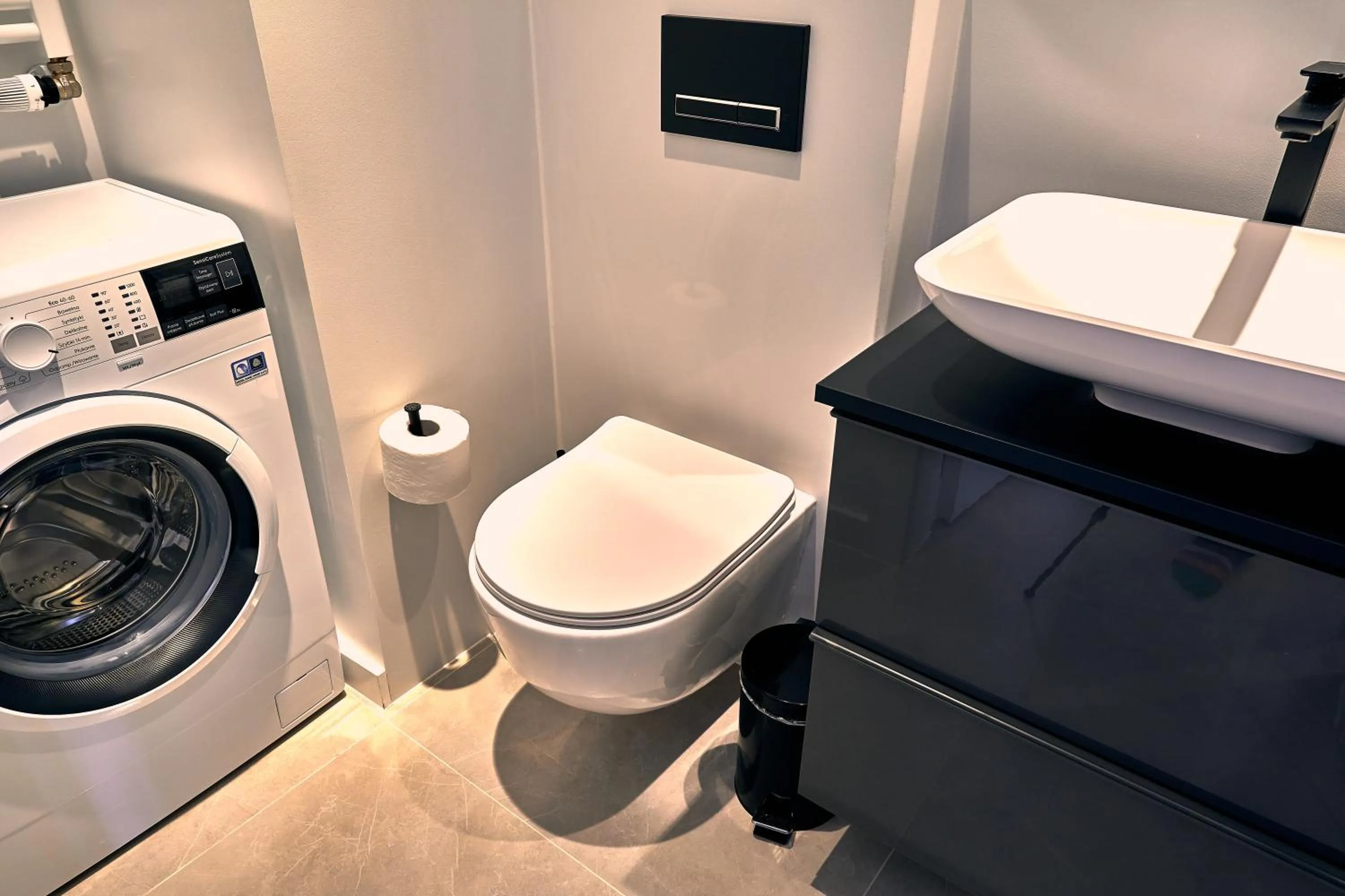 Toilet in Mennica Central Apartments