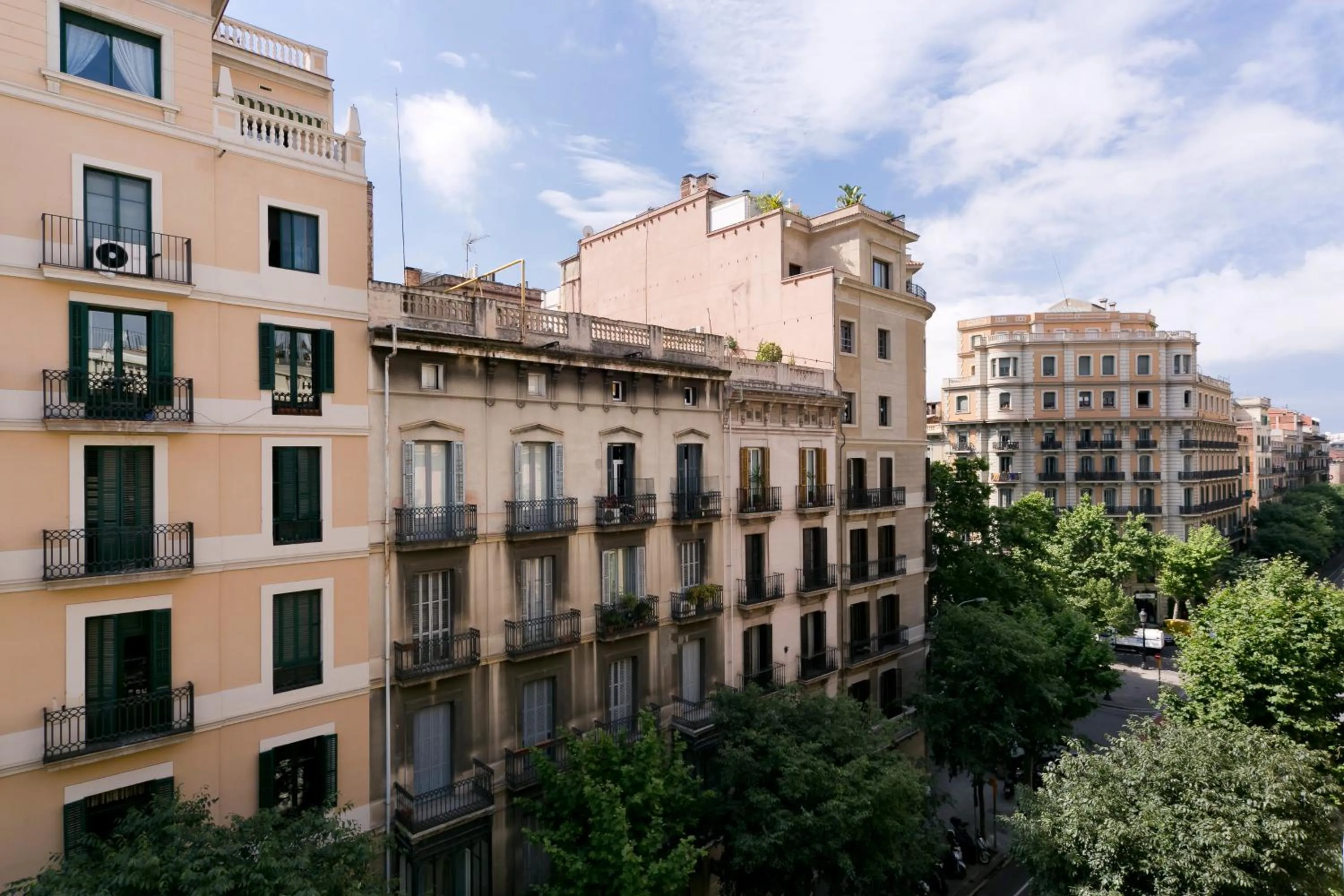 Facade/entrance in Aspasios Rambla Catalunya Apartments