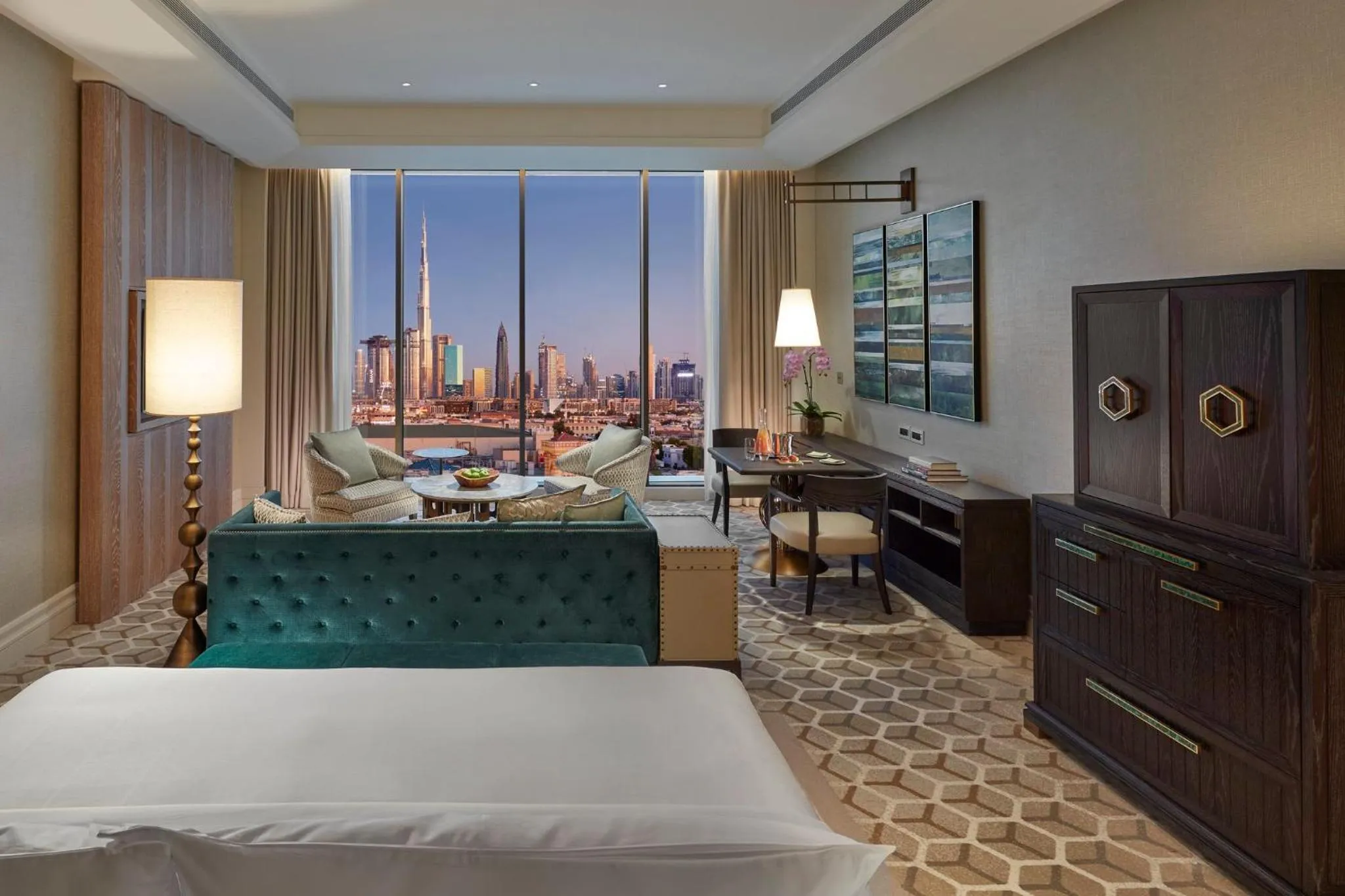 Photo of the whole room, Bed in Mandarin Oriental Jumeira, Dubai
