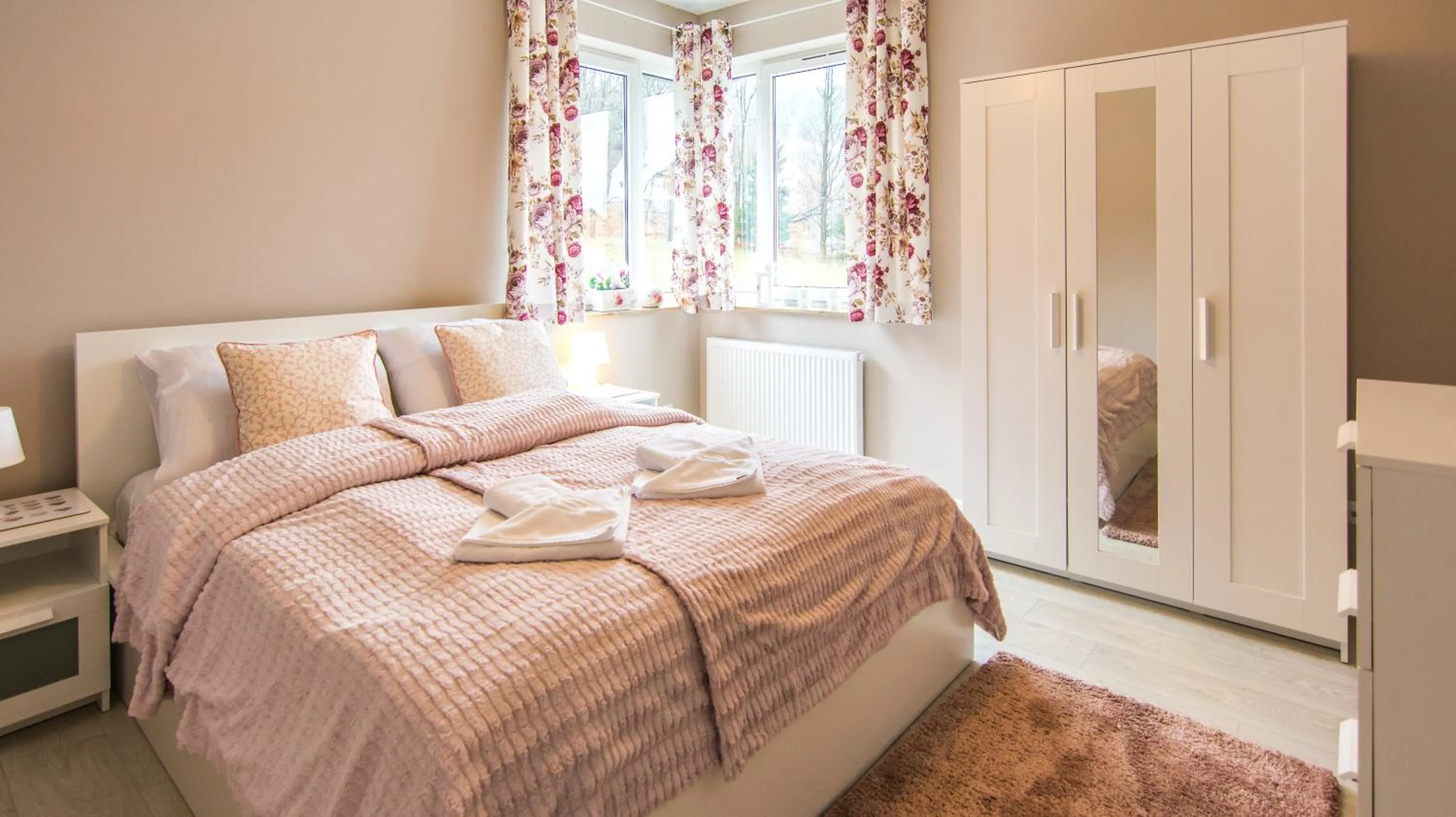 Bed in Apartamenty Izerskie - ul. Cicha 13D-E