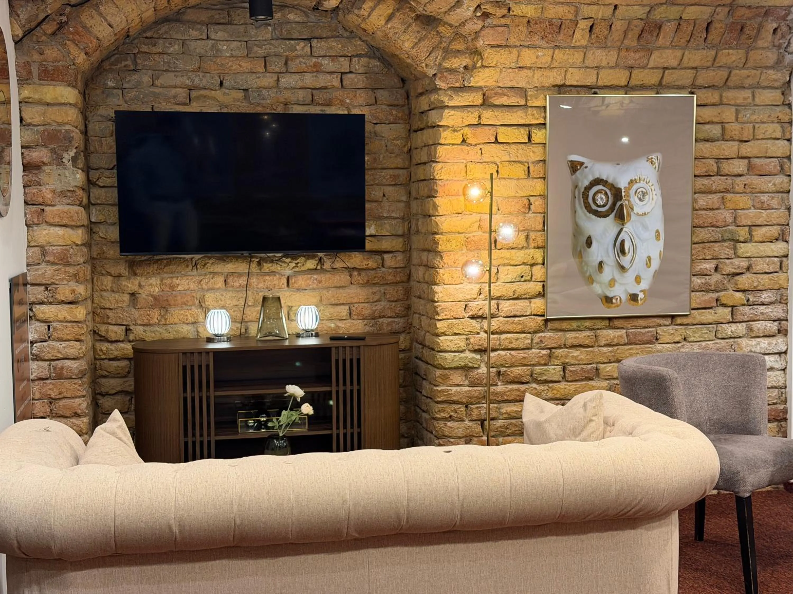 Living room in Hotel Memories Budapest