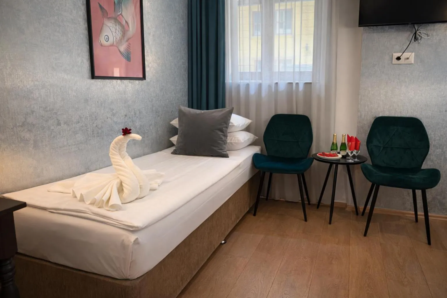 Bed in Hotel Memories Budapest