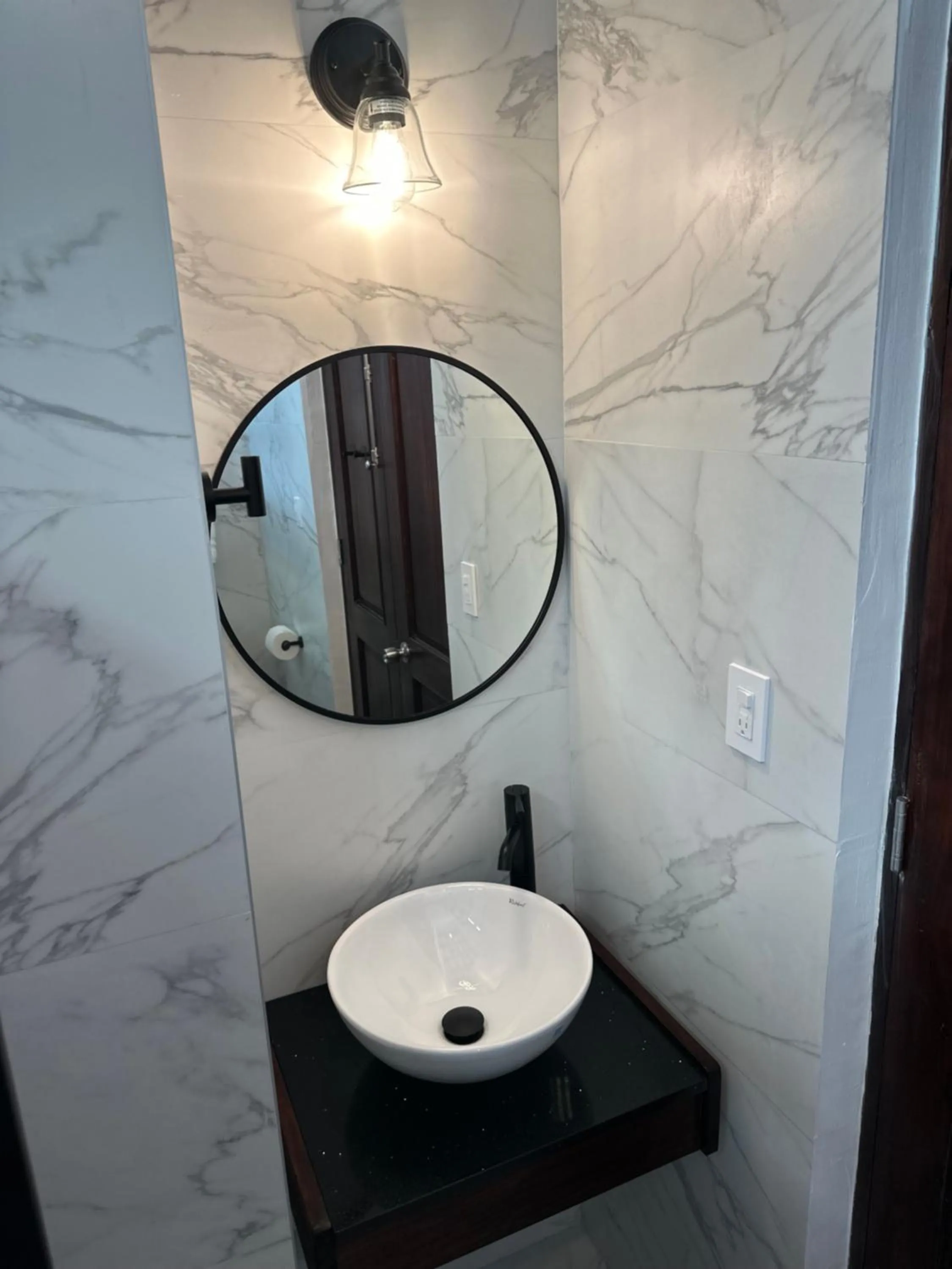 Bathroom in 352 Guest House Hotel Boutique