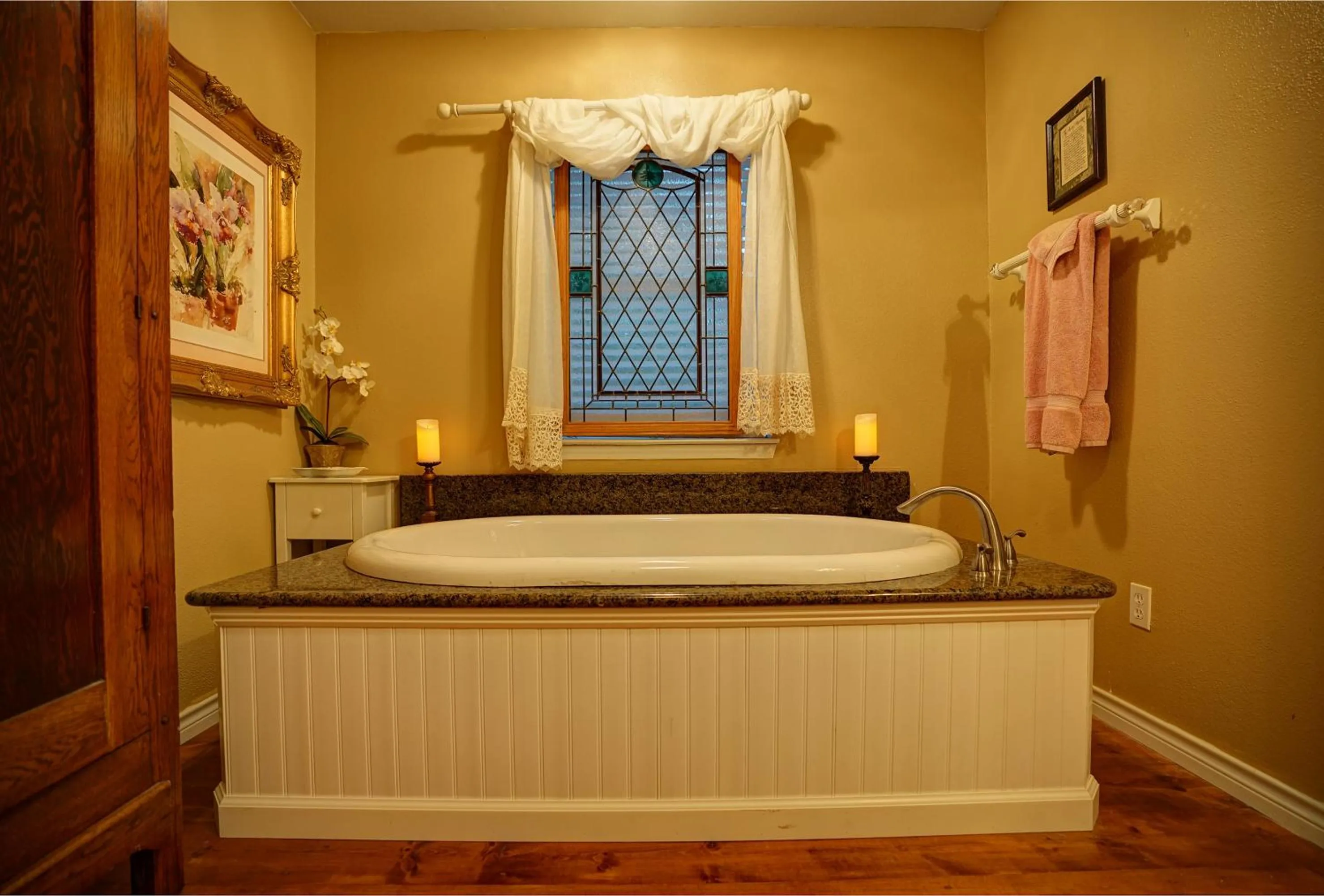 Bathroom in Bed and Breakfast on White Rock Creek