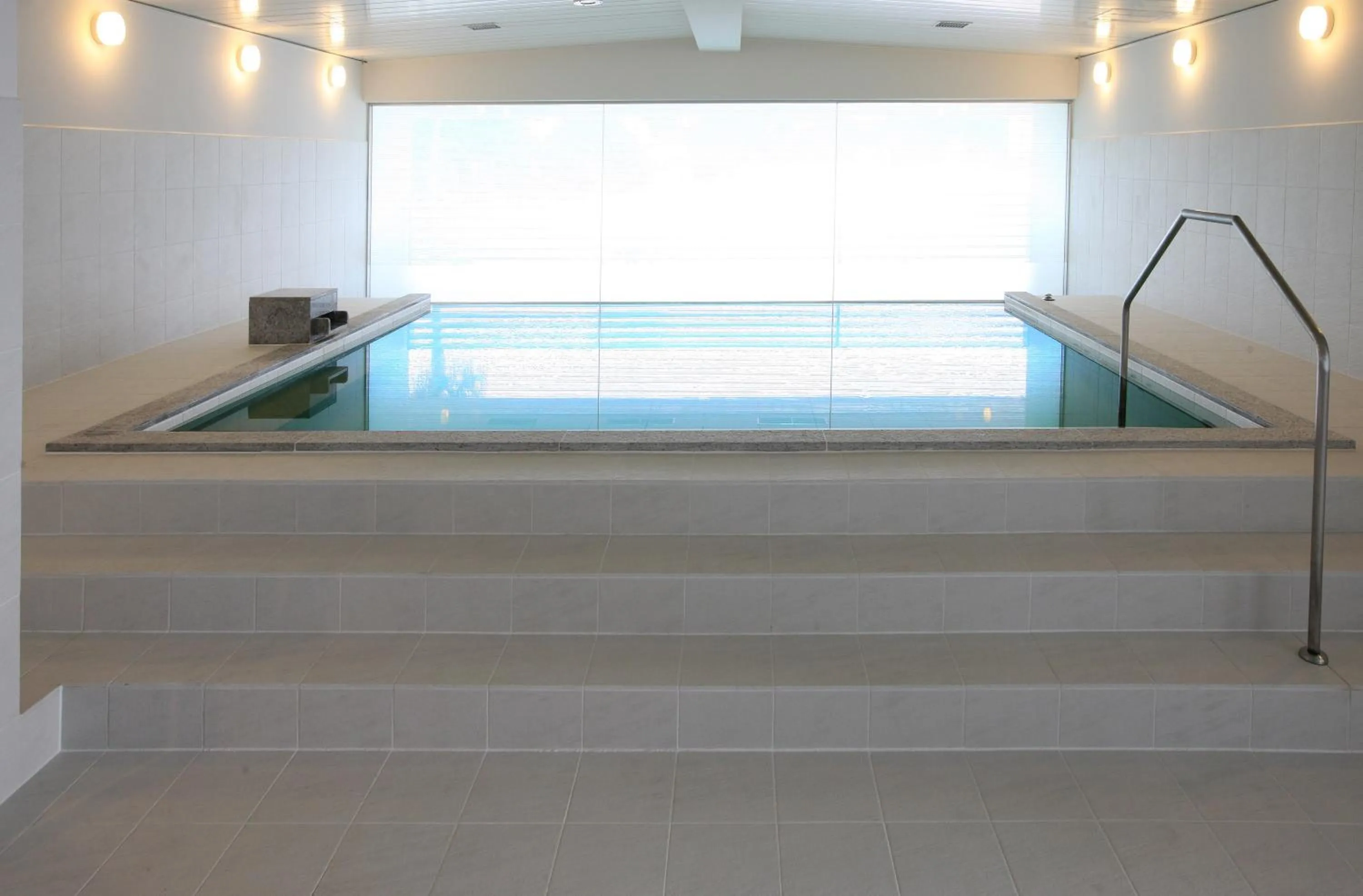 Hot Spring Bath in Shiraraso Grand Hotel