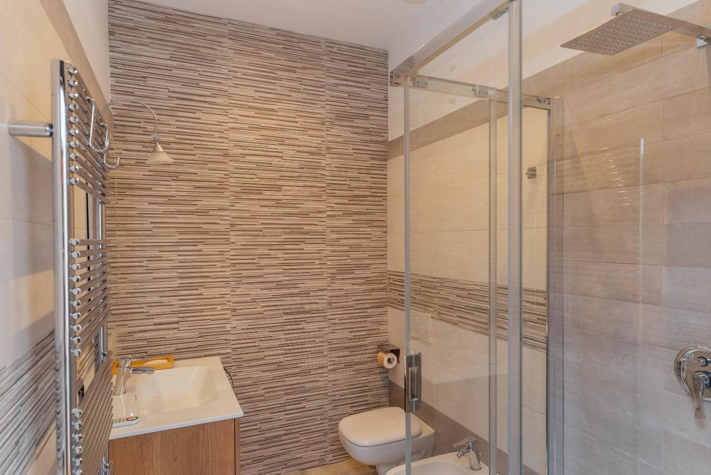 Shower in Vista Mare B&B
