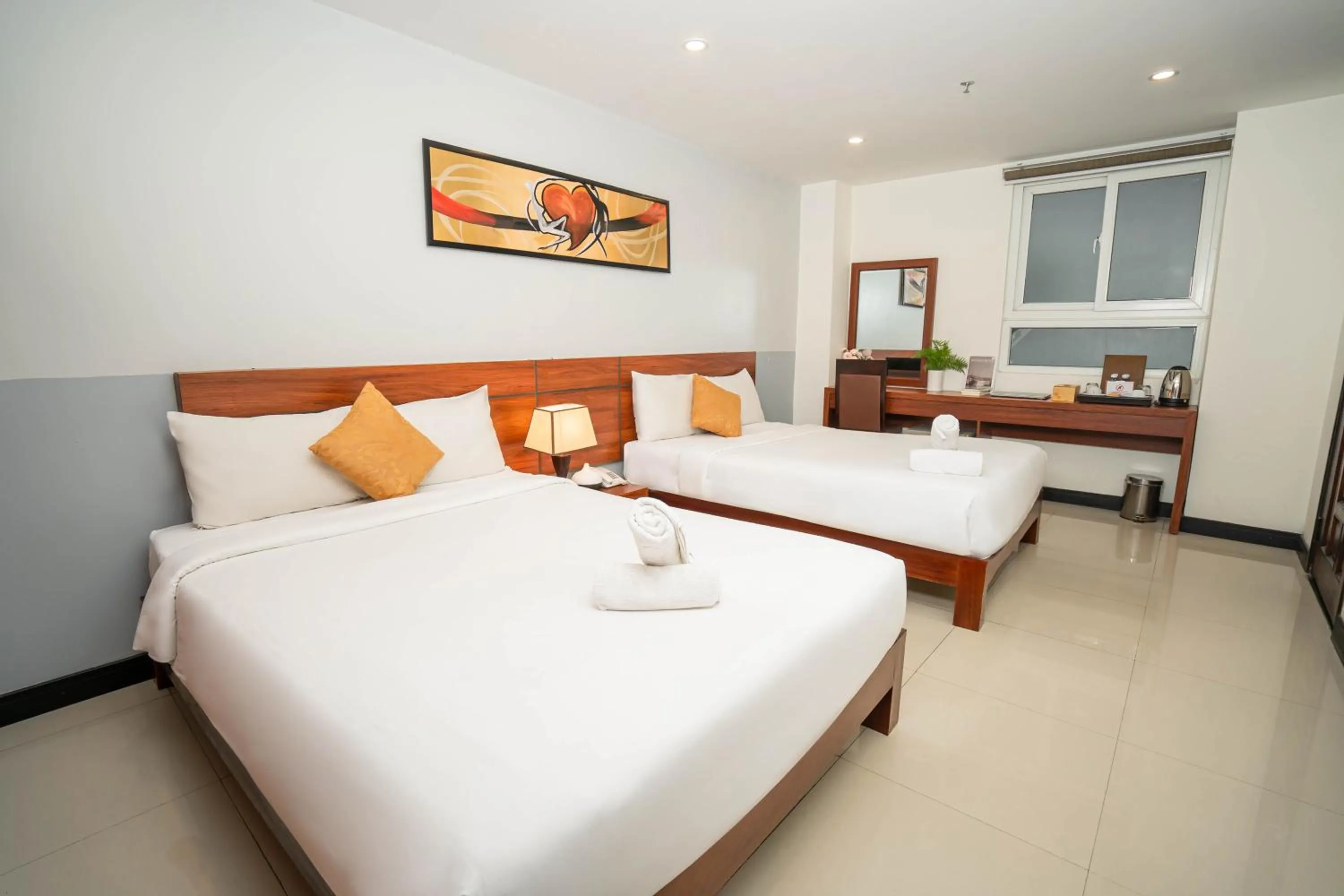Bed in Quoc Cuong Center Da Nang Hotel by Haviland