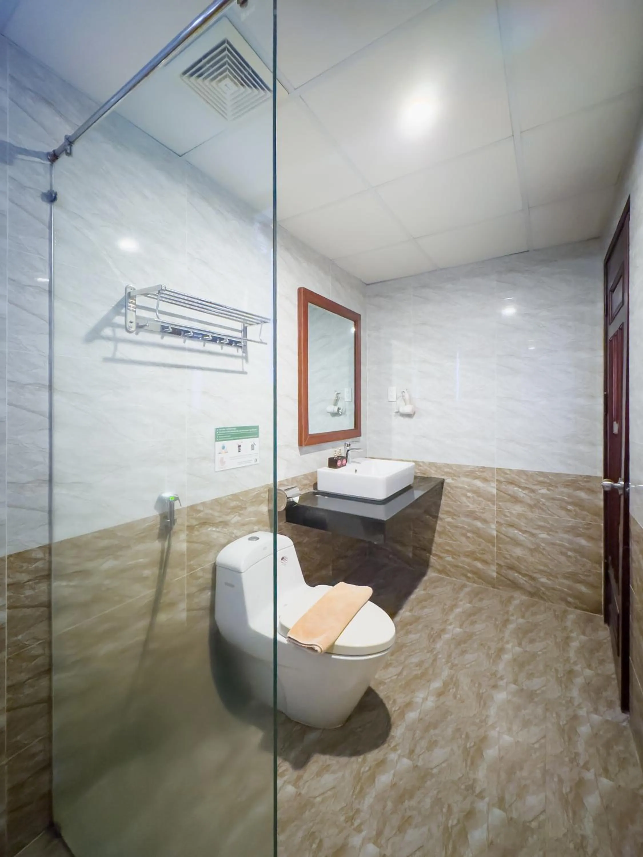 Shower in Quoc Cuong Center Da Nang Hotel by Haviland