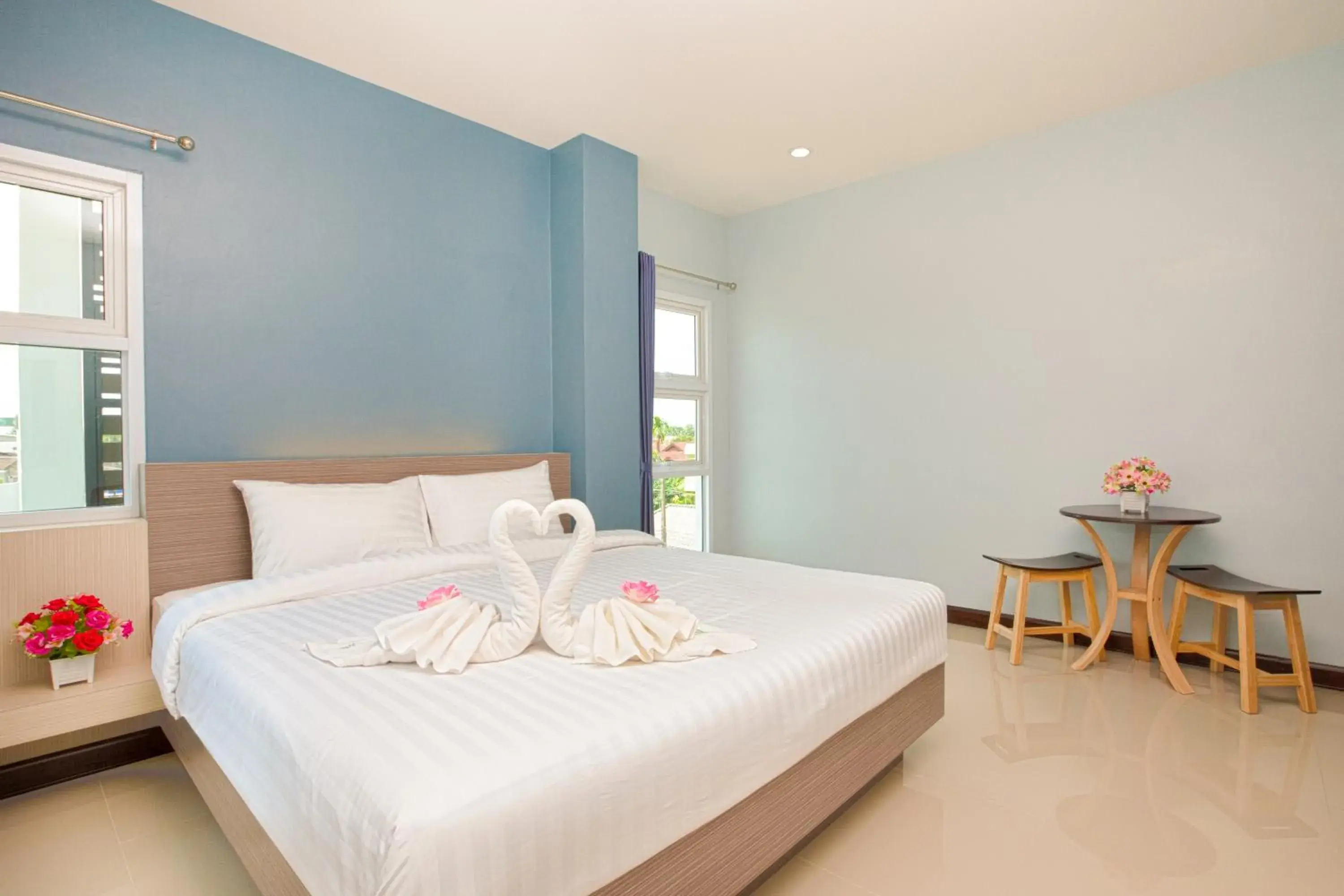 Deluxe Double or Twin Room in Je T'aime Hotel Deluxe Double or Twin Room in Je T'aime Hotel