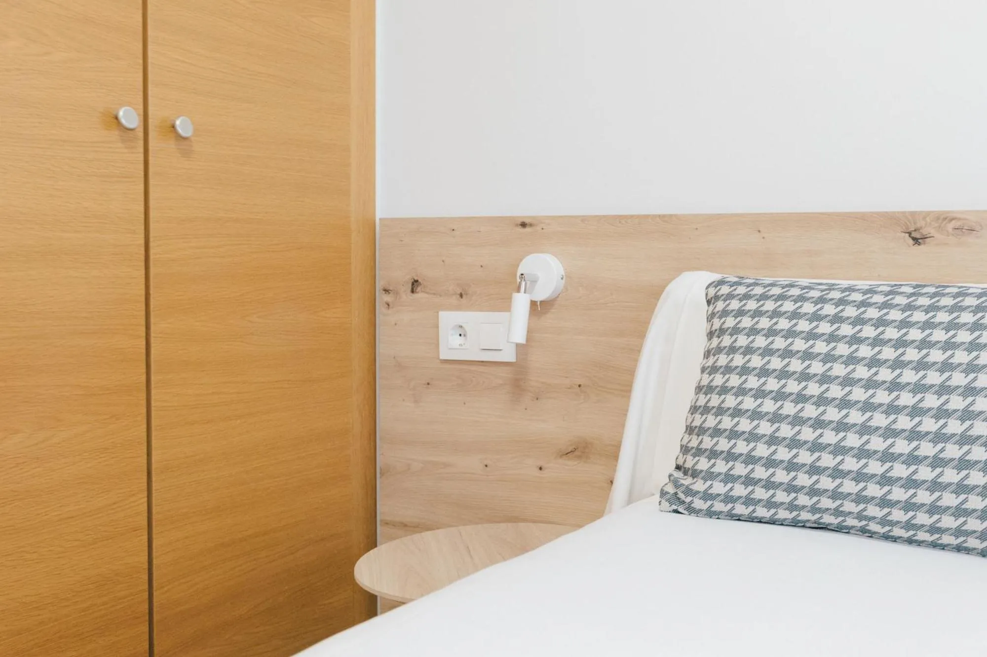 Decorative detail in Pio XII Apartments Valencia