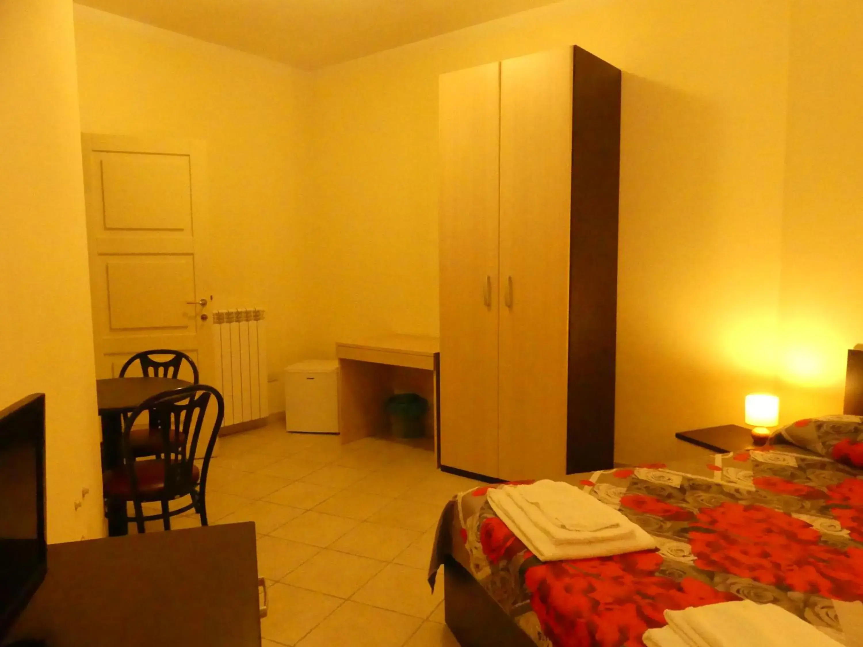 King Room with Two King Beds in BEB 2000 King Room with Two King Beds in BEB 2000