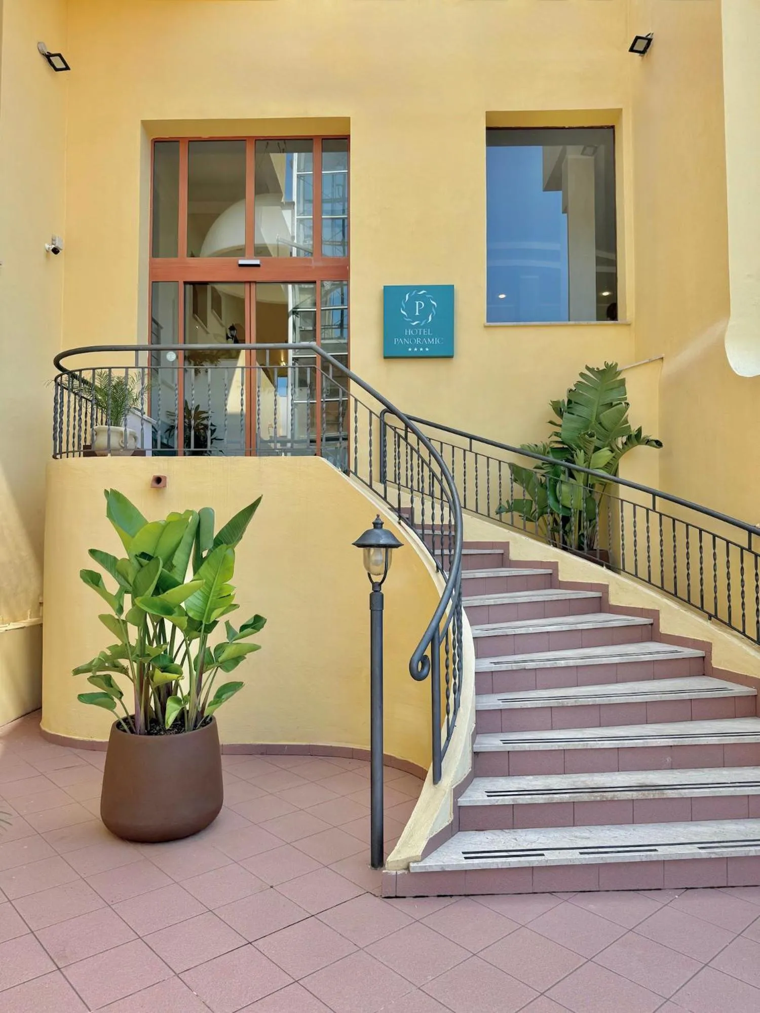 Property building in Hotel Panoramic