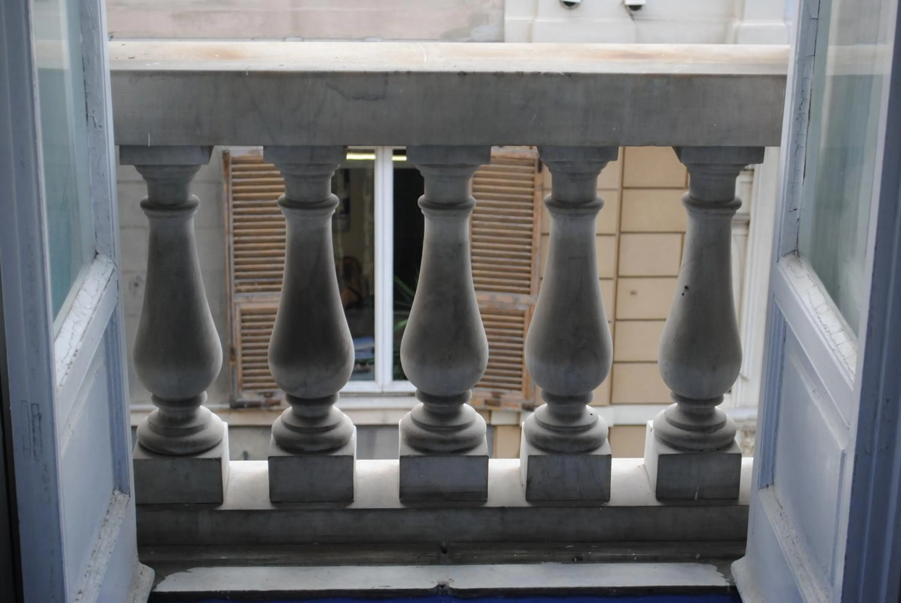 Decorative detail in Olympia Hotel