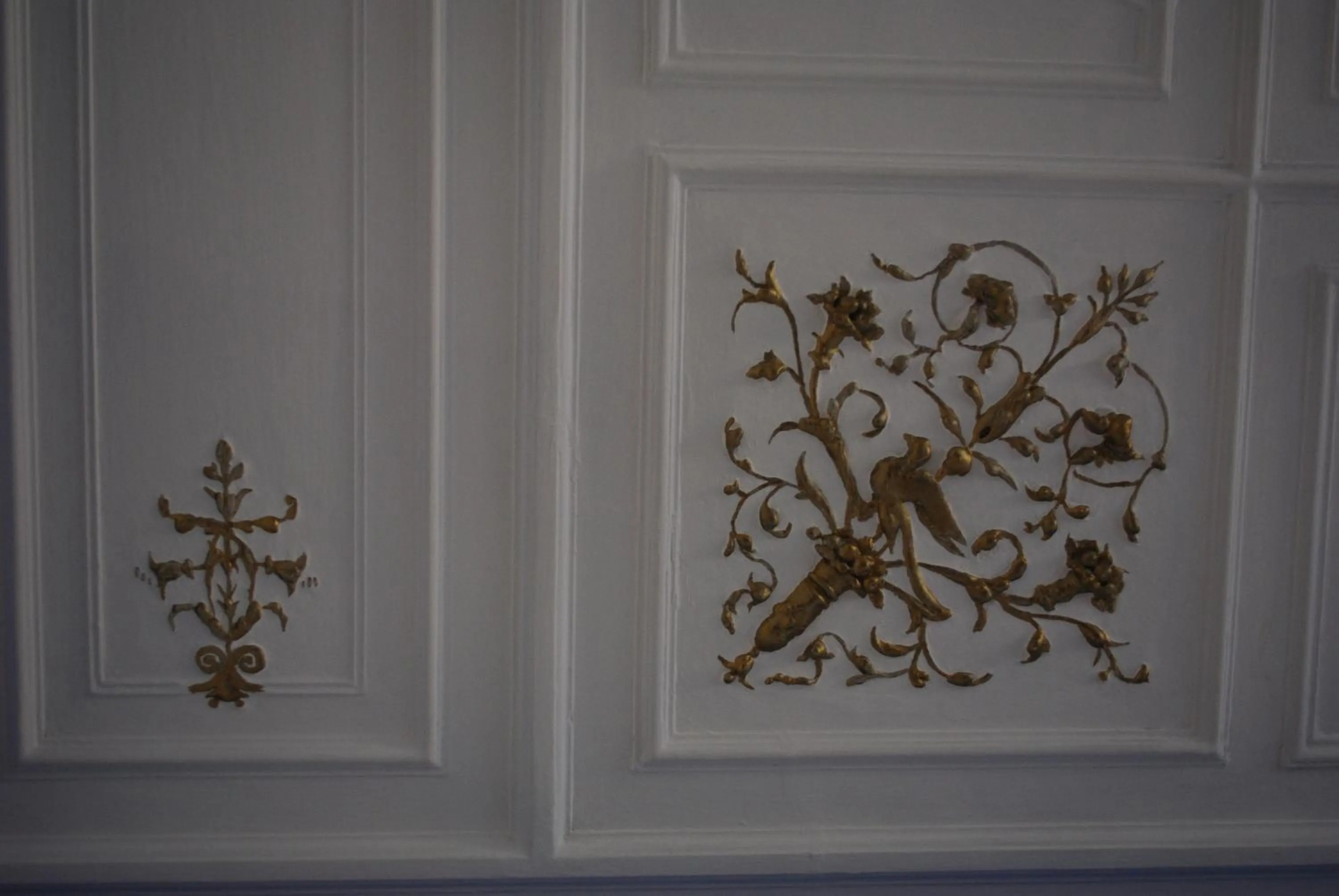Decorative detail in Olympia Hotel