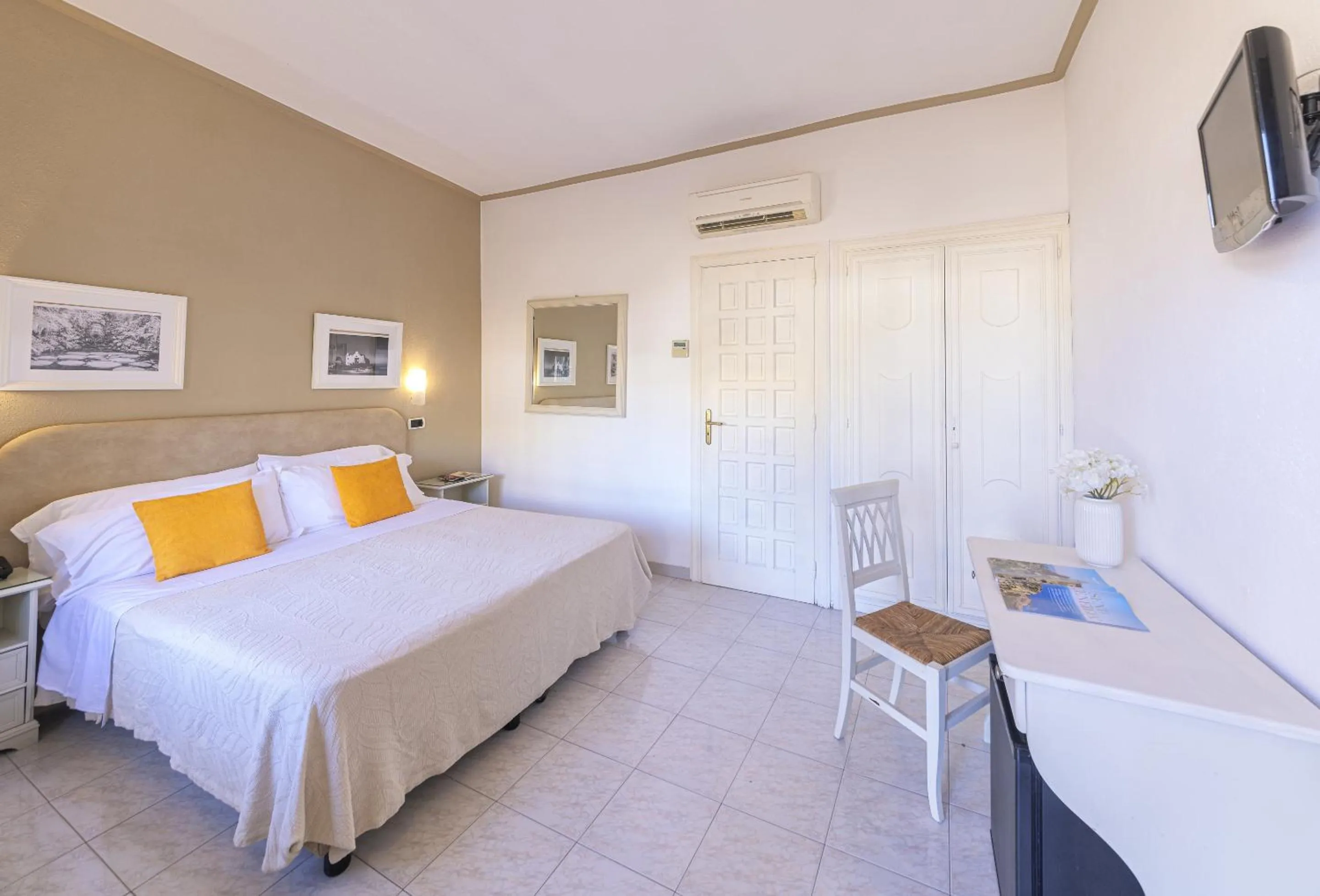 Bedroom, Bed in Hotel Terme Principe