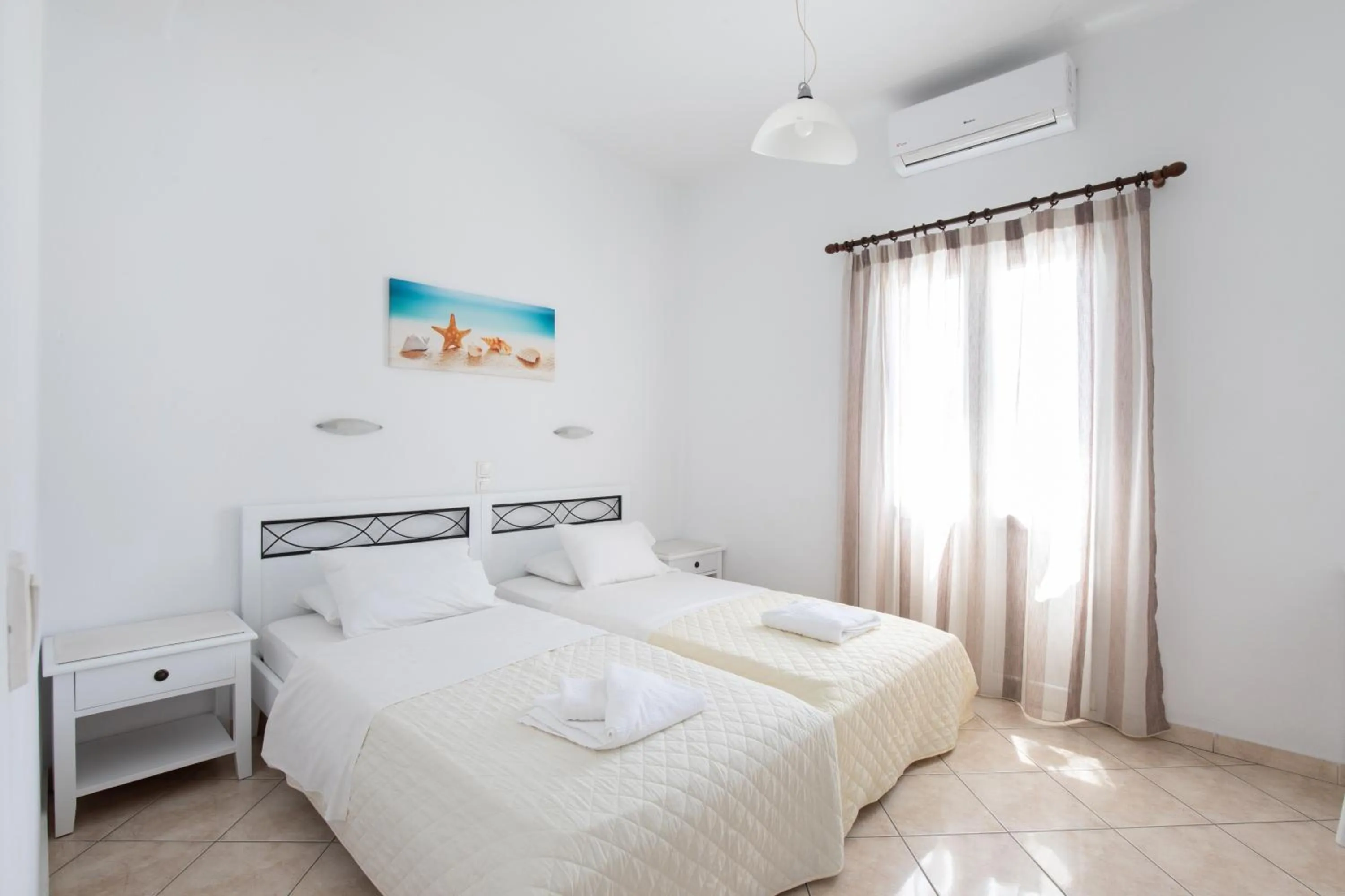 Bedroom, Bed in Eleftheria Hotel & Apartments