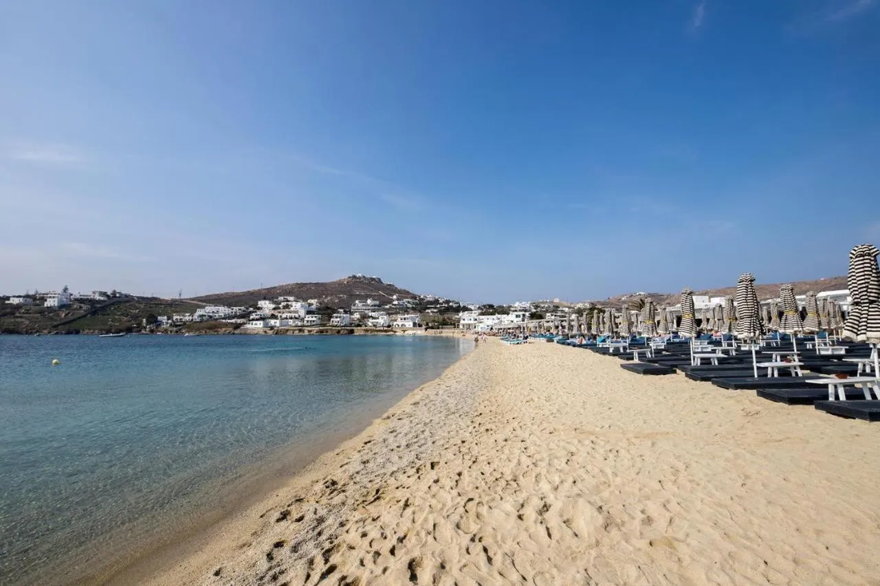 Restaurant/places to eat in Eleftheria Hotel & Apartments