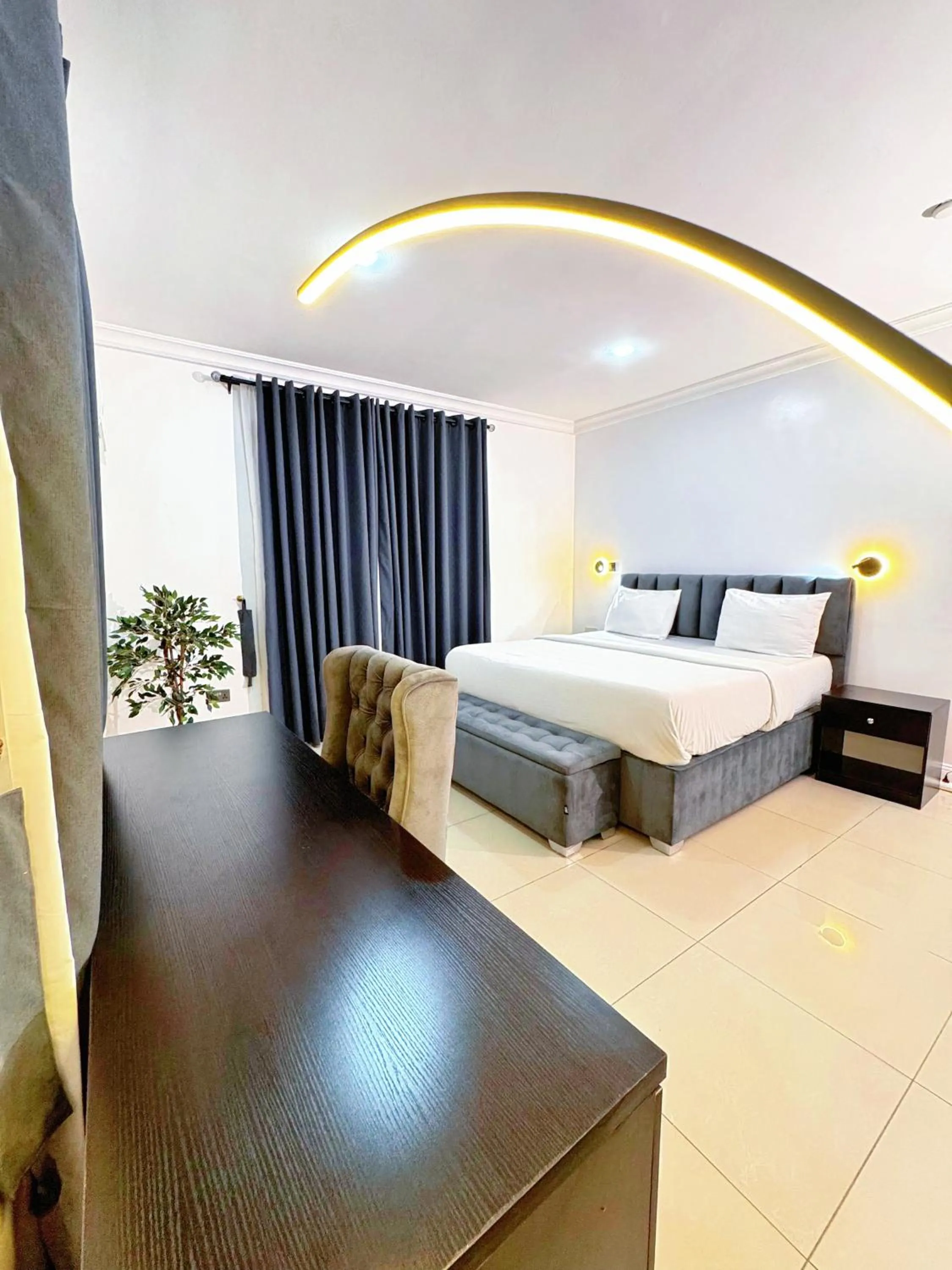 HIS Dulce Apartments