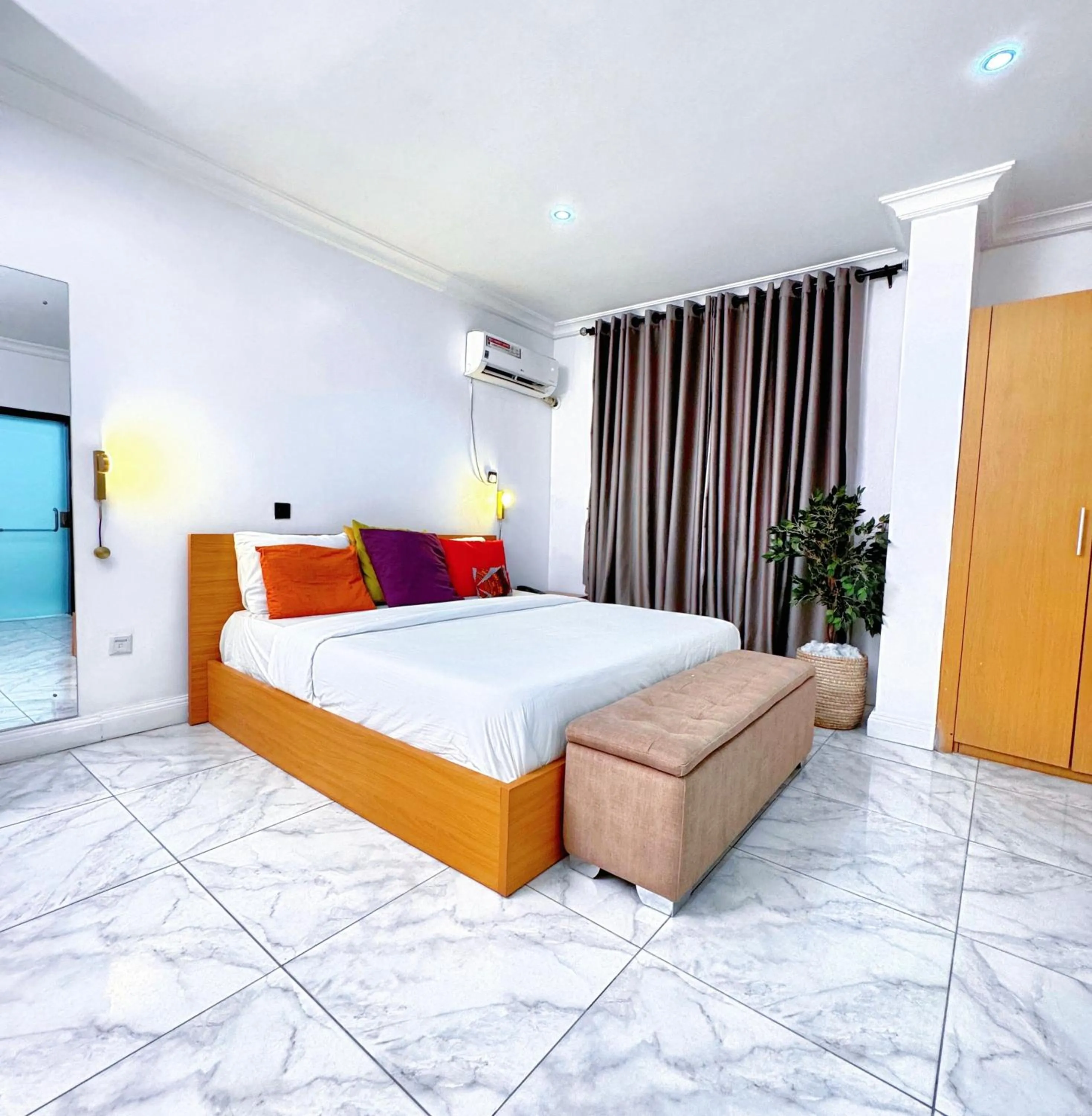 HIS Dulce Apartments