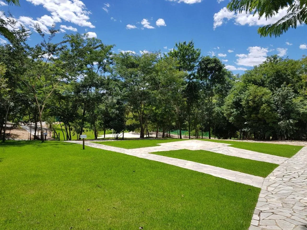 Natural landscape in Orla Morada do Sol