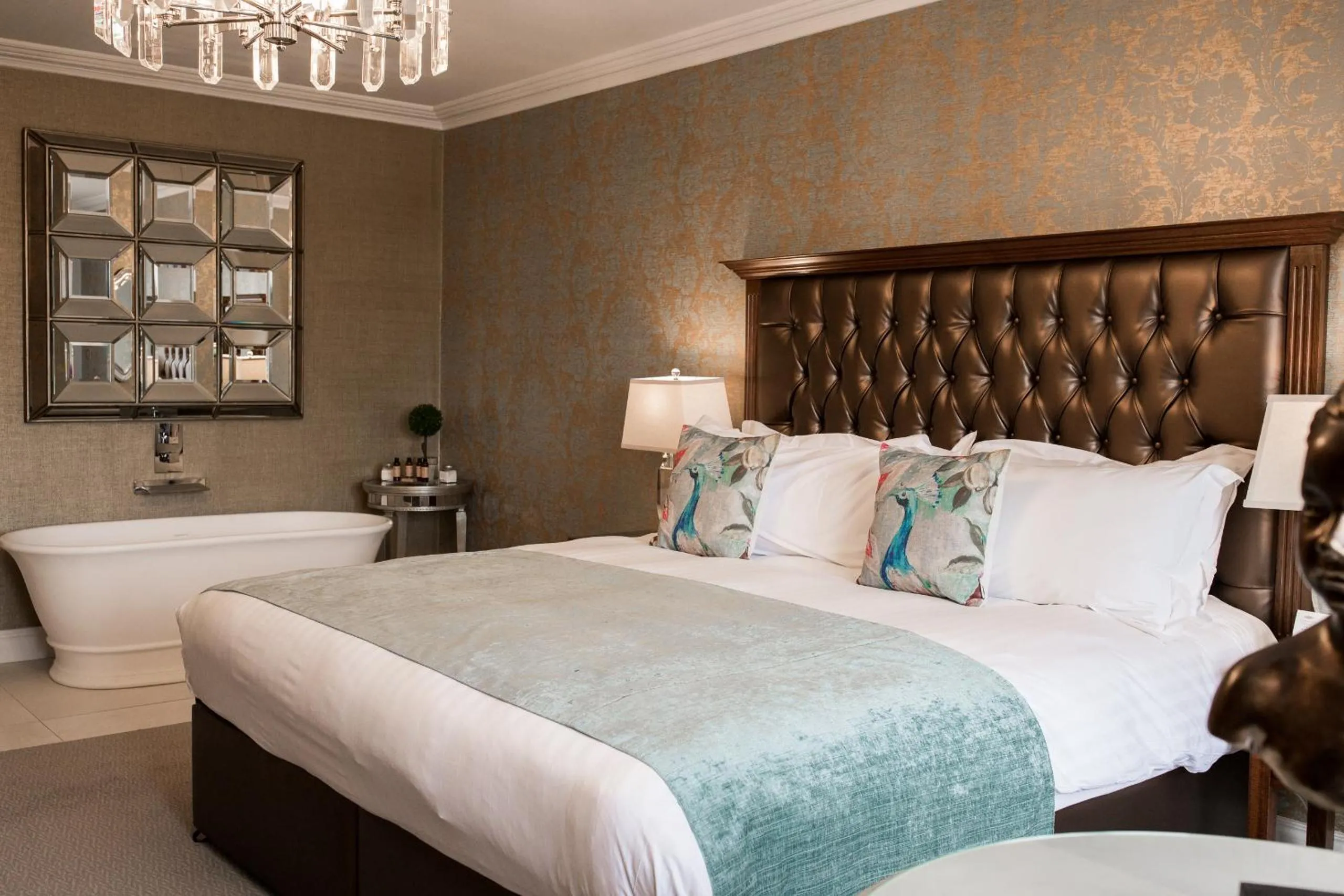 Bedroom, Bed in Clanard Court Hotel