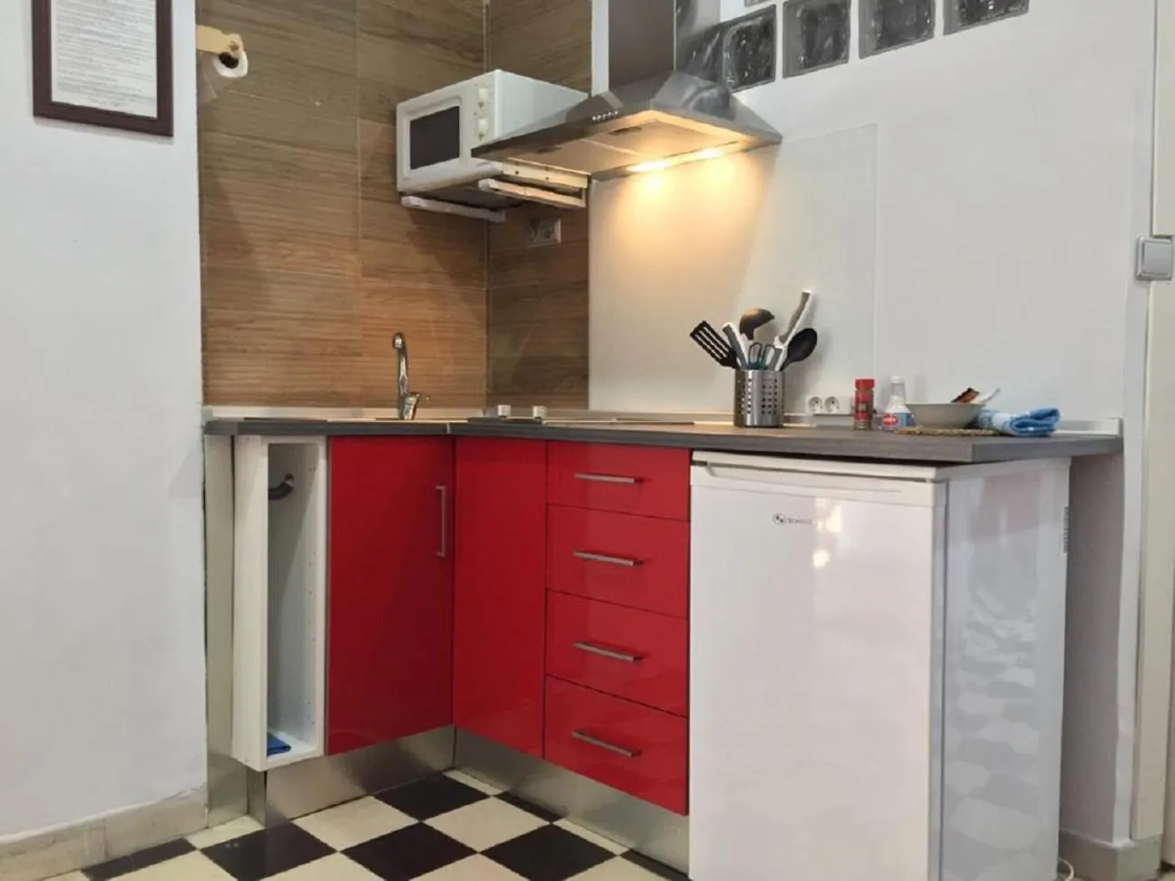 Kitchen or kitchenette in Apartamentos Jerez