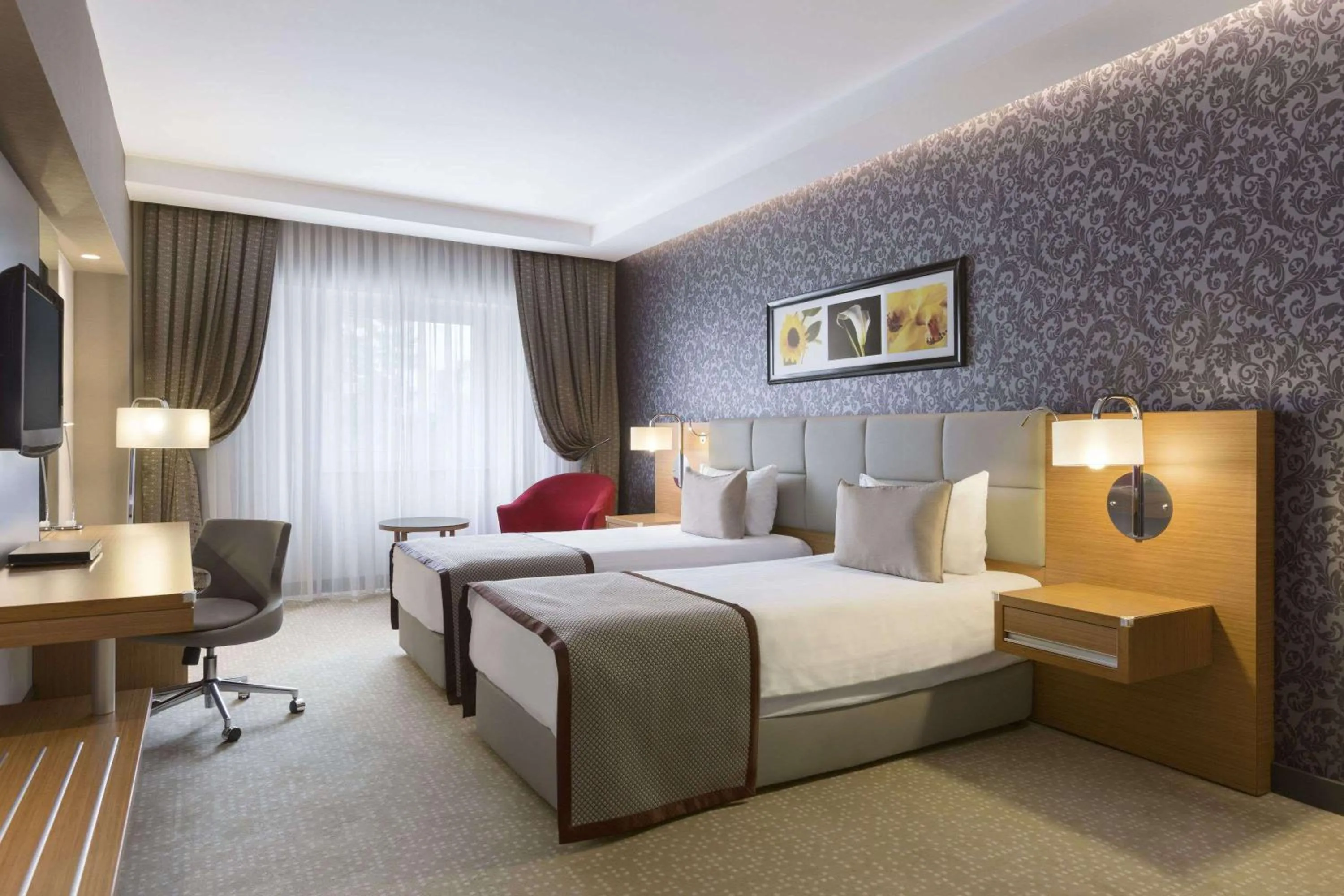 Photo of the whole room, Bed in Ramada Plaza By Wyndham Izmit