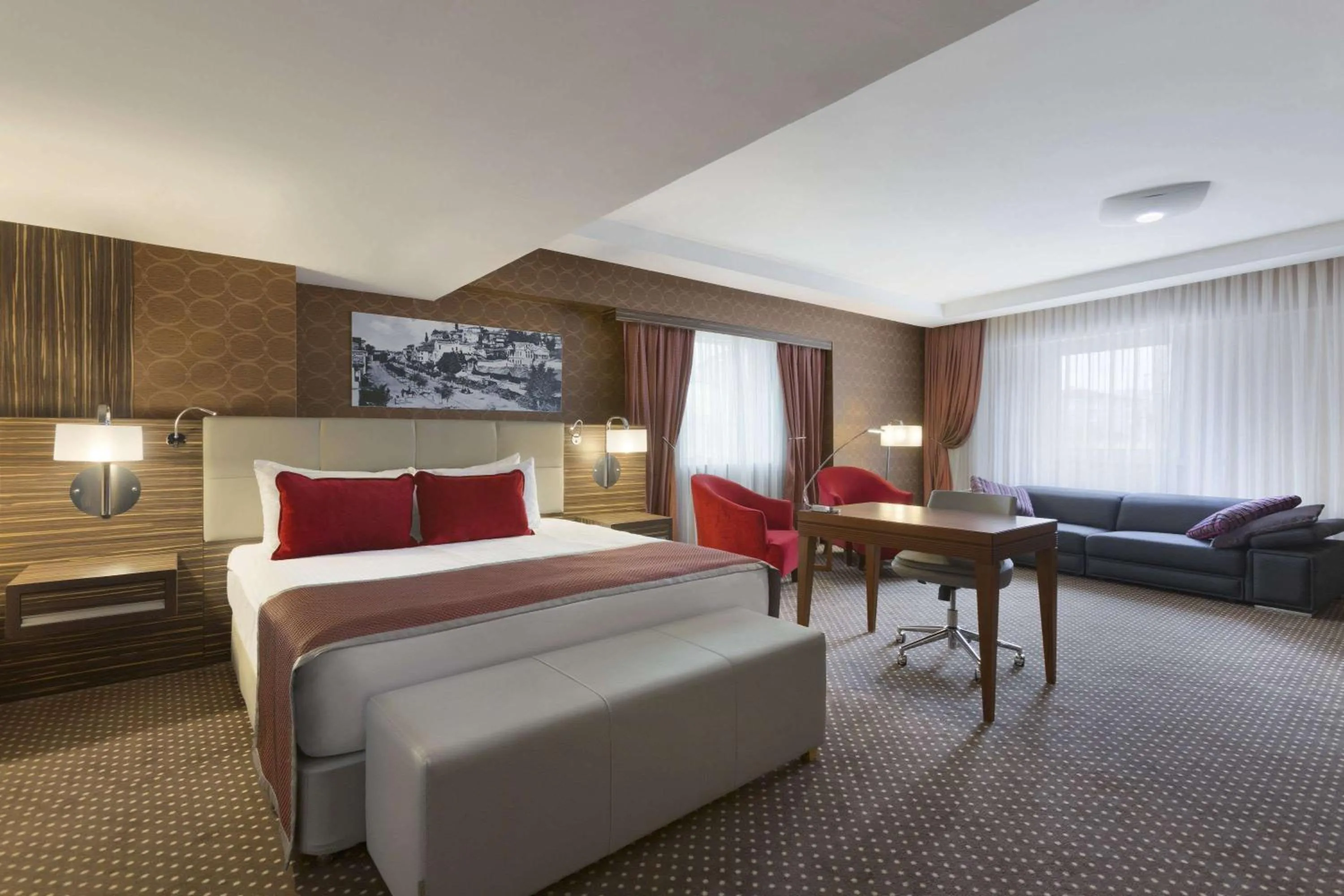 Photo of the whole room, Bed in Ramada Plaza By Wyndham Izmit