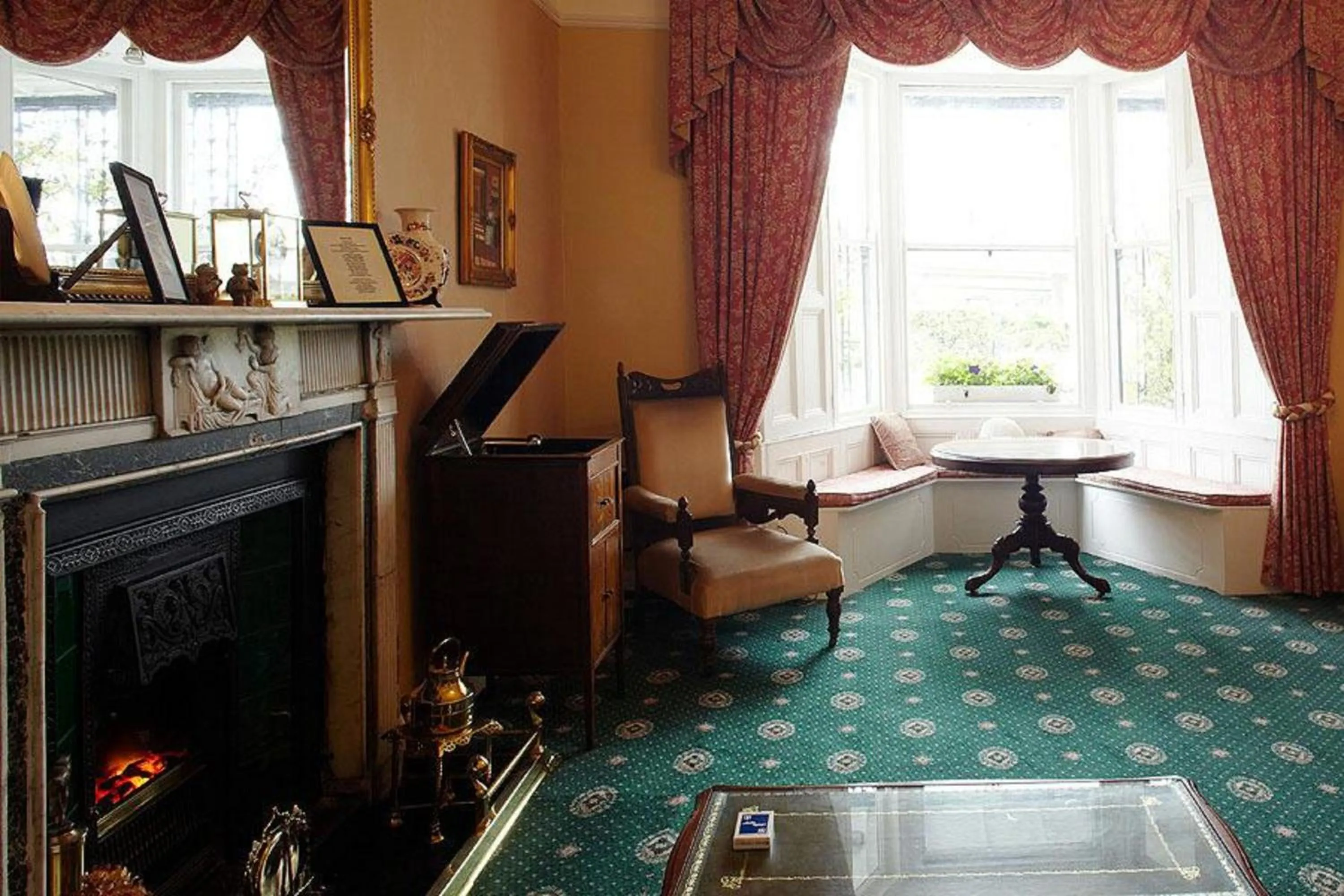 Lounge or bar in Belvedere Lodge