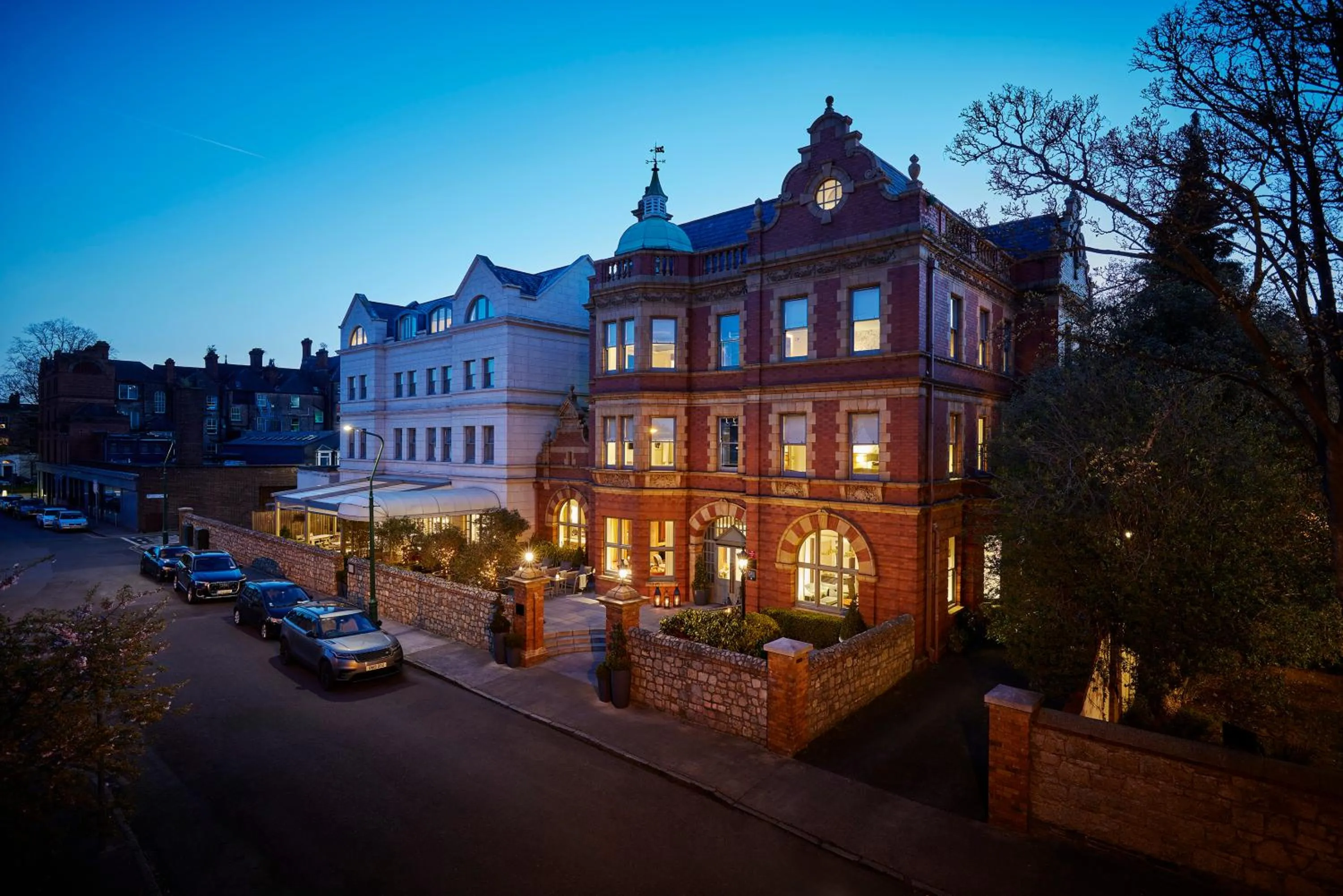 Property building in Dylan