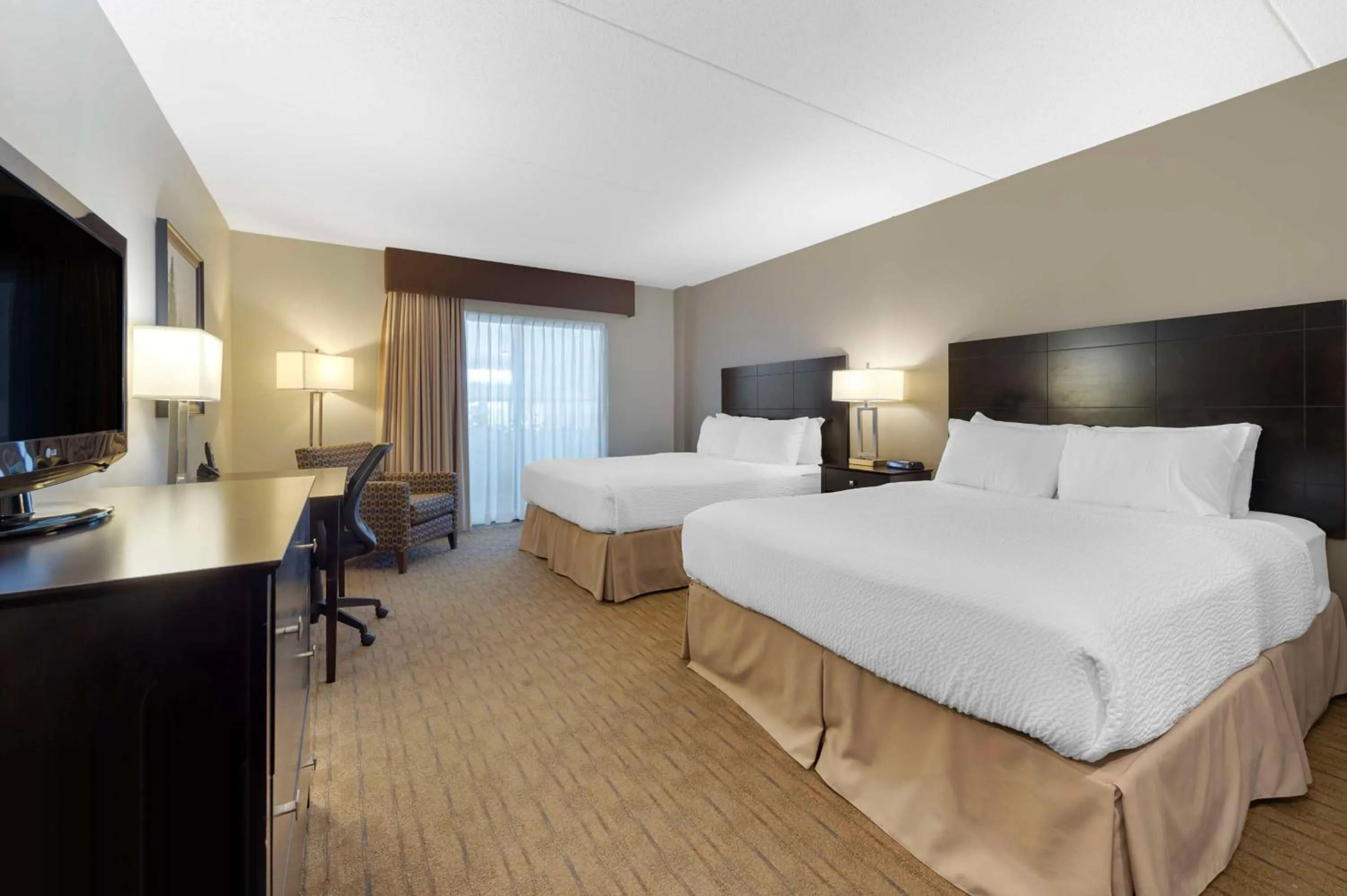 Bedroom, Bed in Best Western Pembroke Inn & Conference Centre