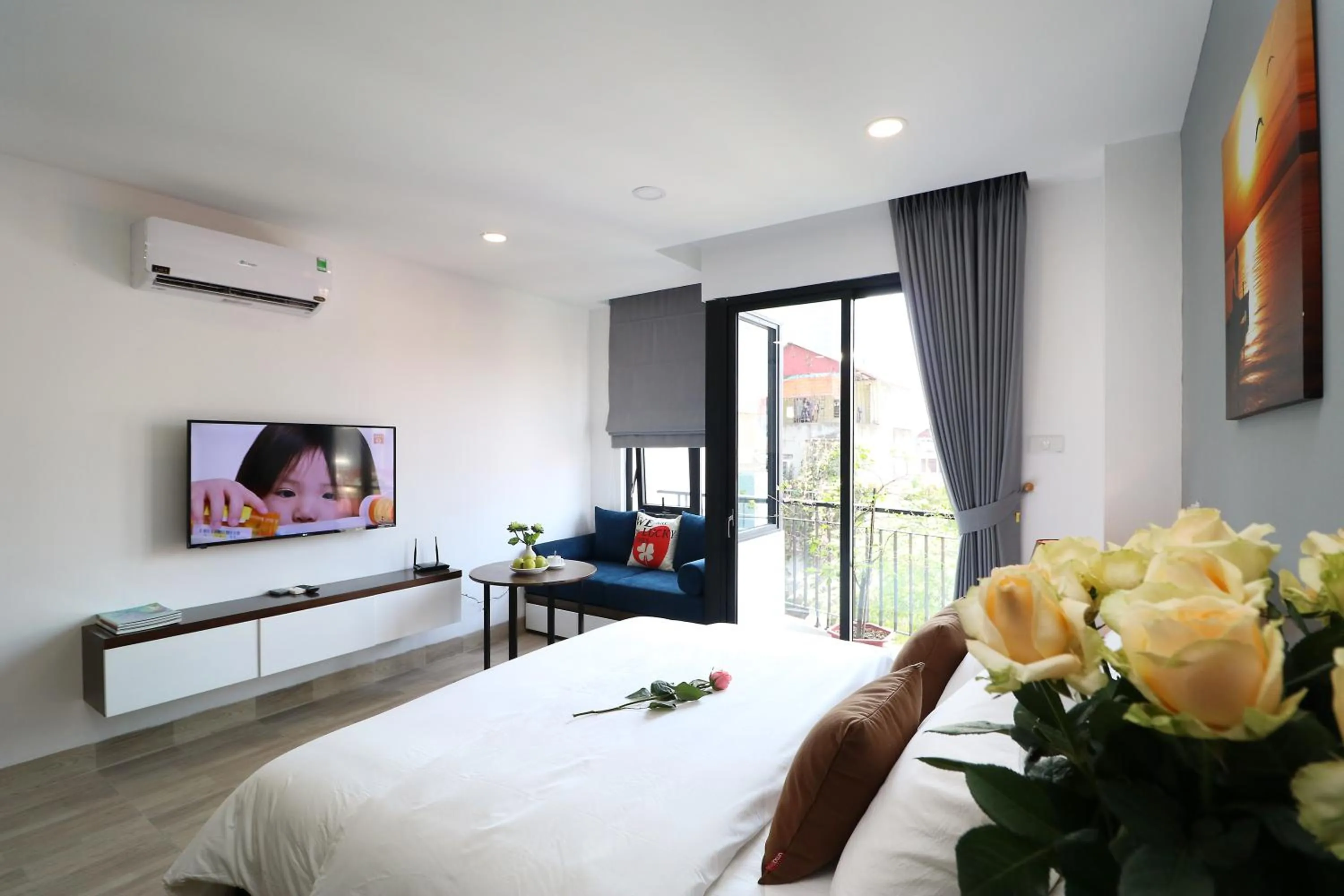 Photo of the whole room, Bed in ISTAY Hotel Apartment 6