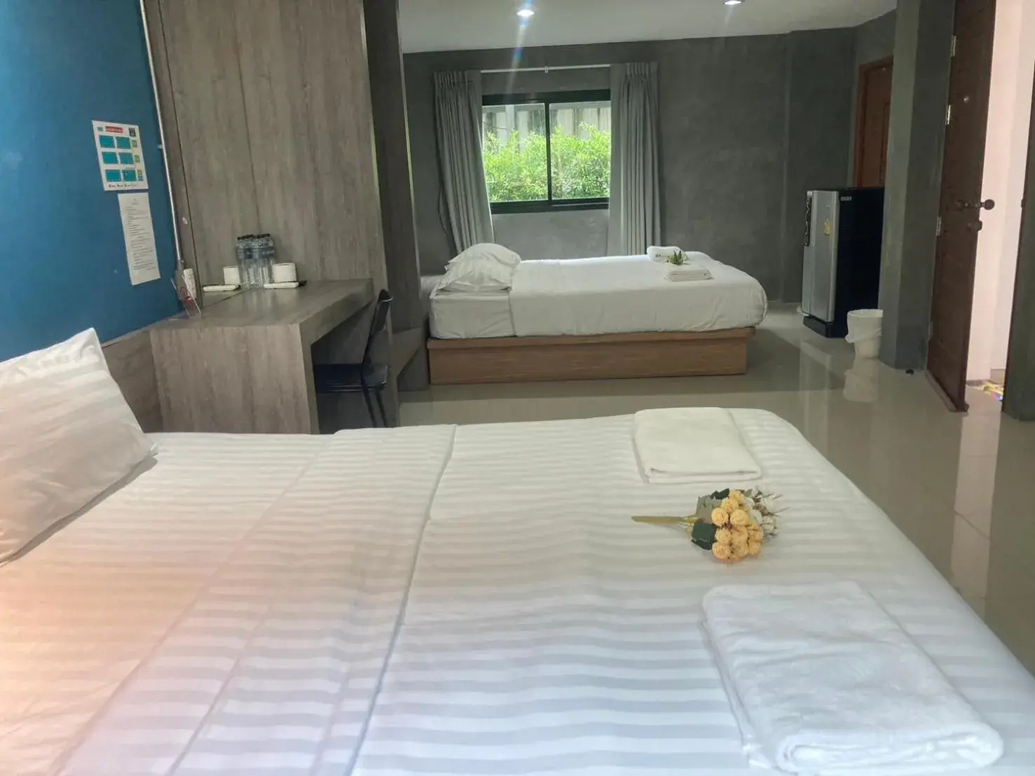 Quadruple Room with Shower in Matini Klong1 Quadruple Room with Shower in Matini Klong1
