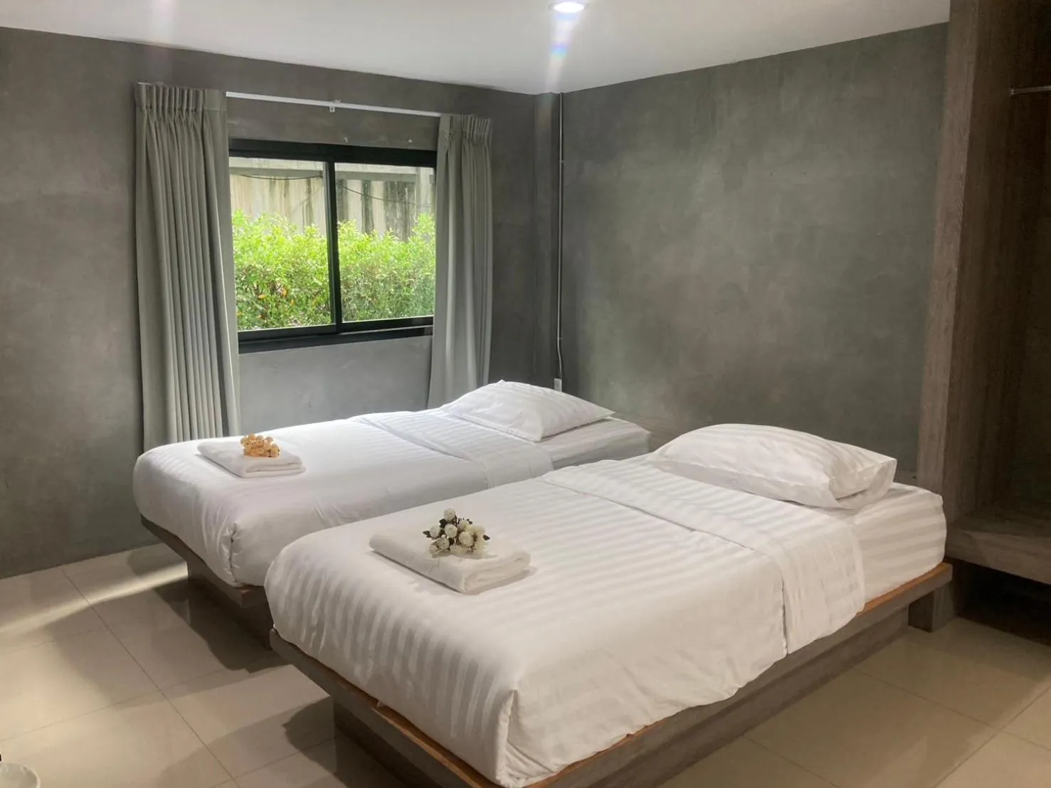 Bed in Matini Klong1